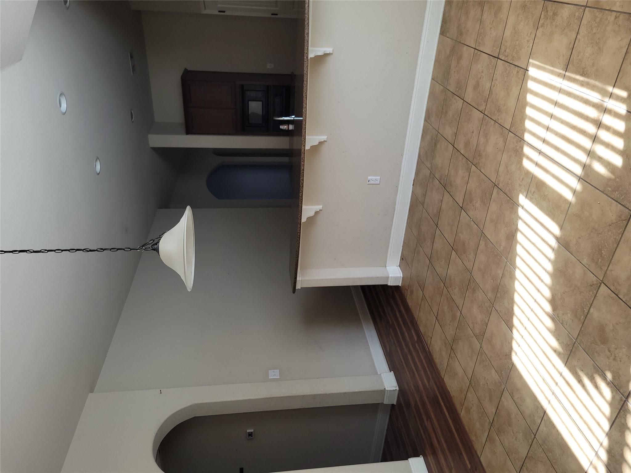 201 Caraway Dr, Kyle, TX 78640