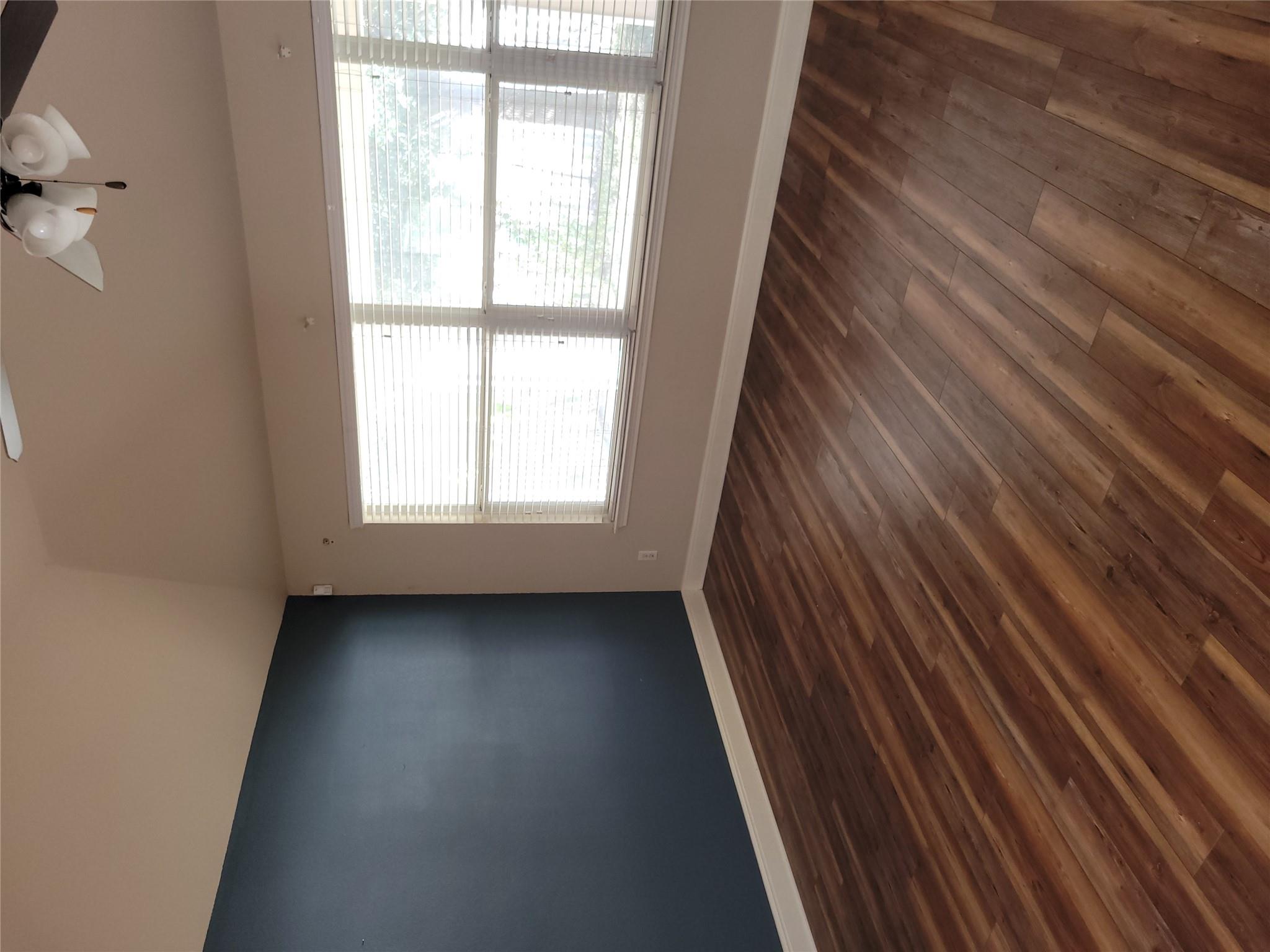 201 Caraway Dr, Kyle, TX 78640