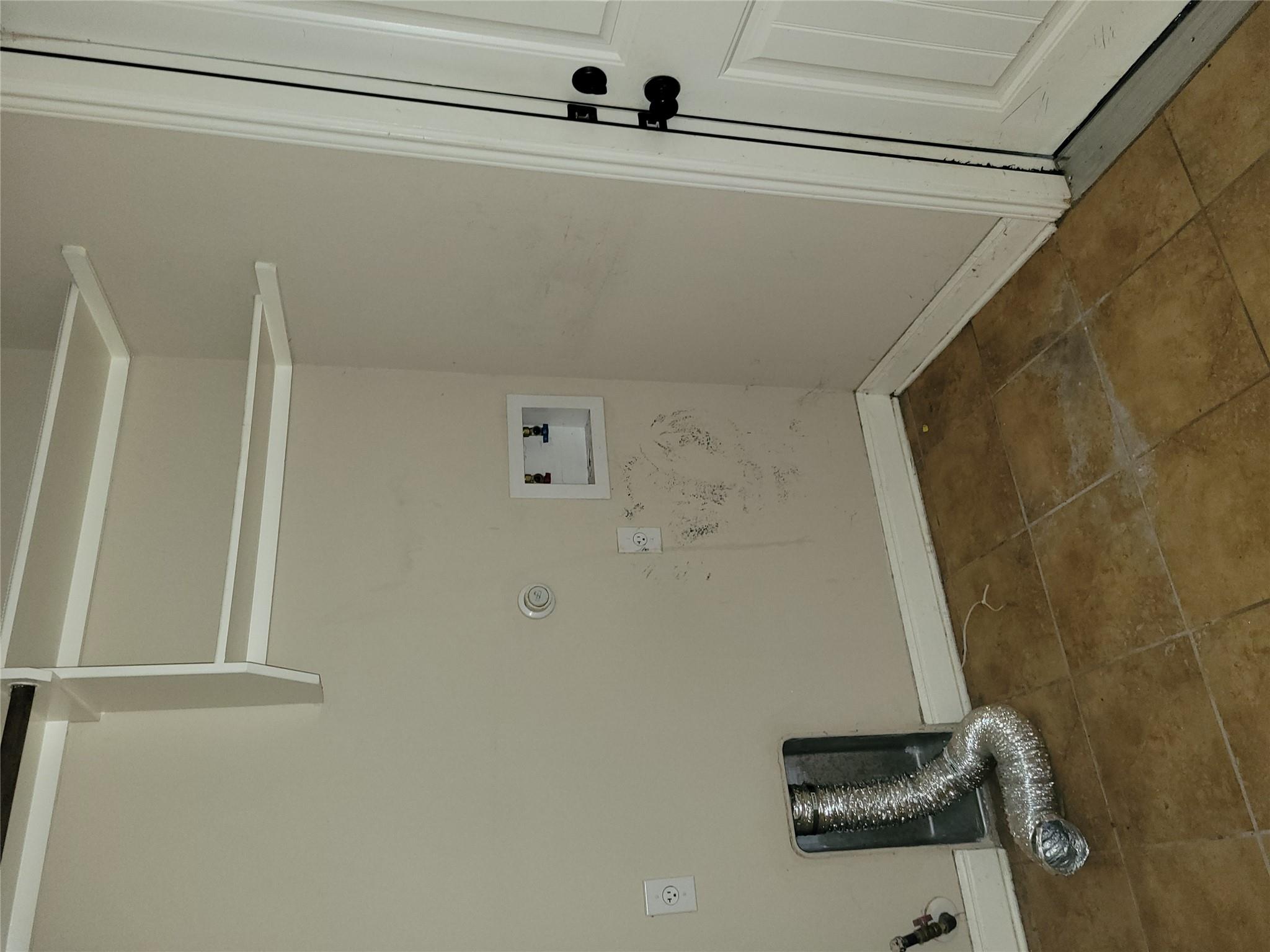 201 Caraway Dr, Kyle, TX 78640