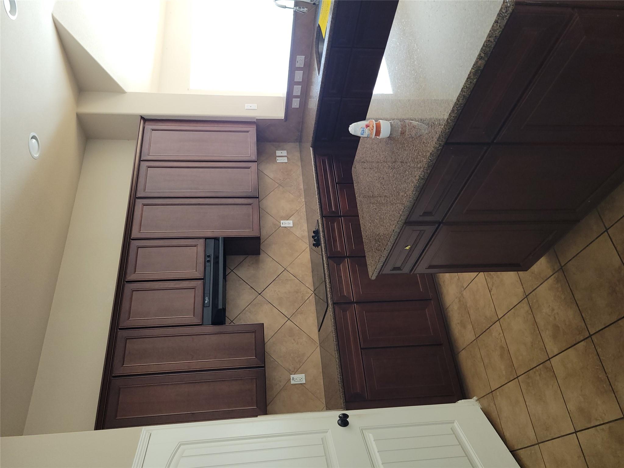 201 Caraway Dr, Kyle, TX 78640