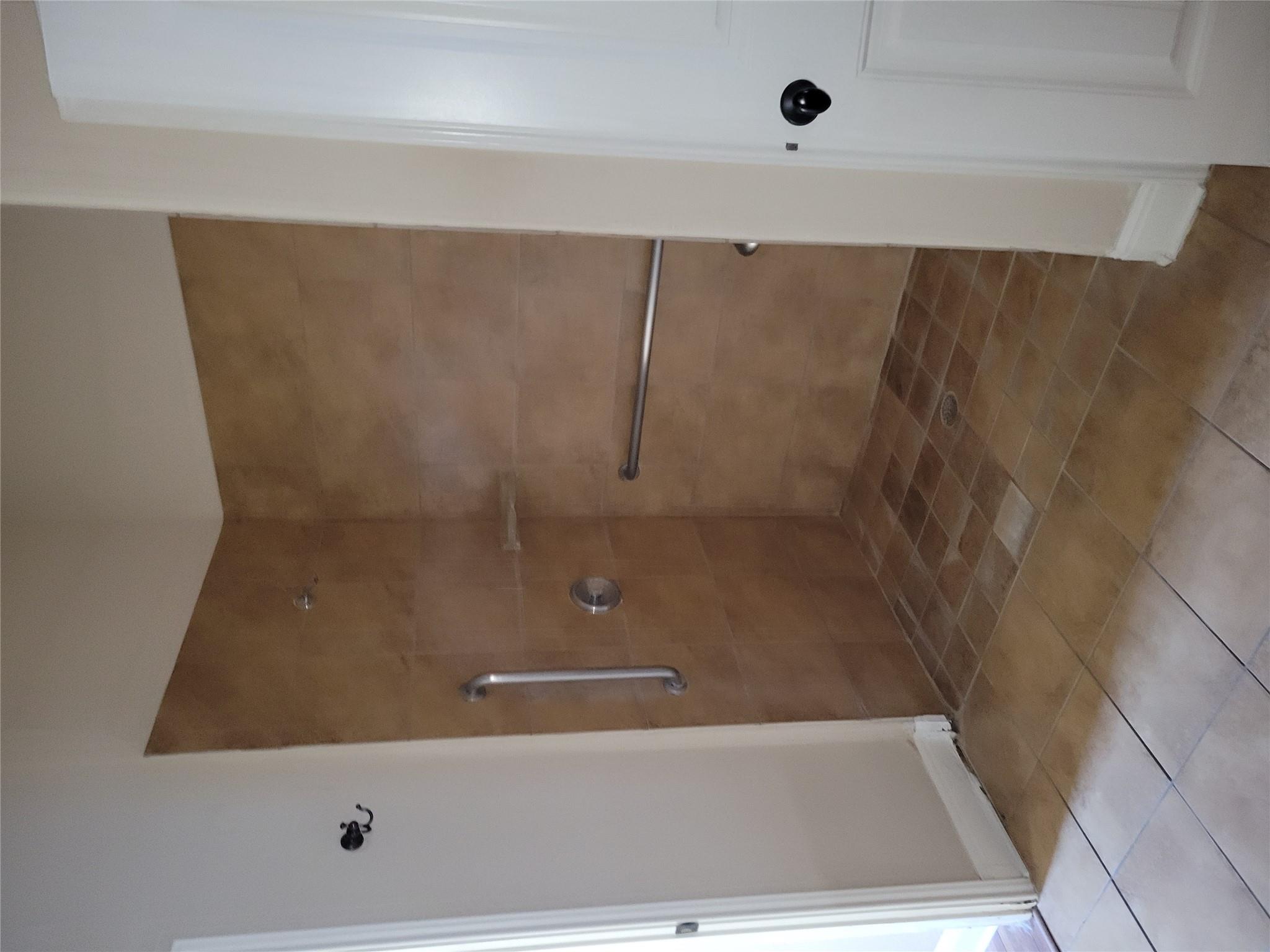 201 Caraway Dr, Kyle, TX 78640