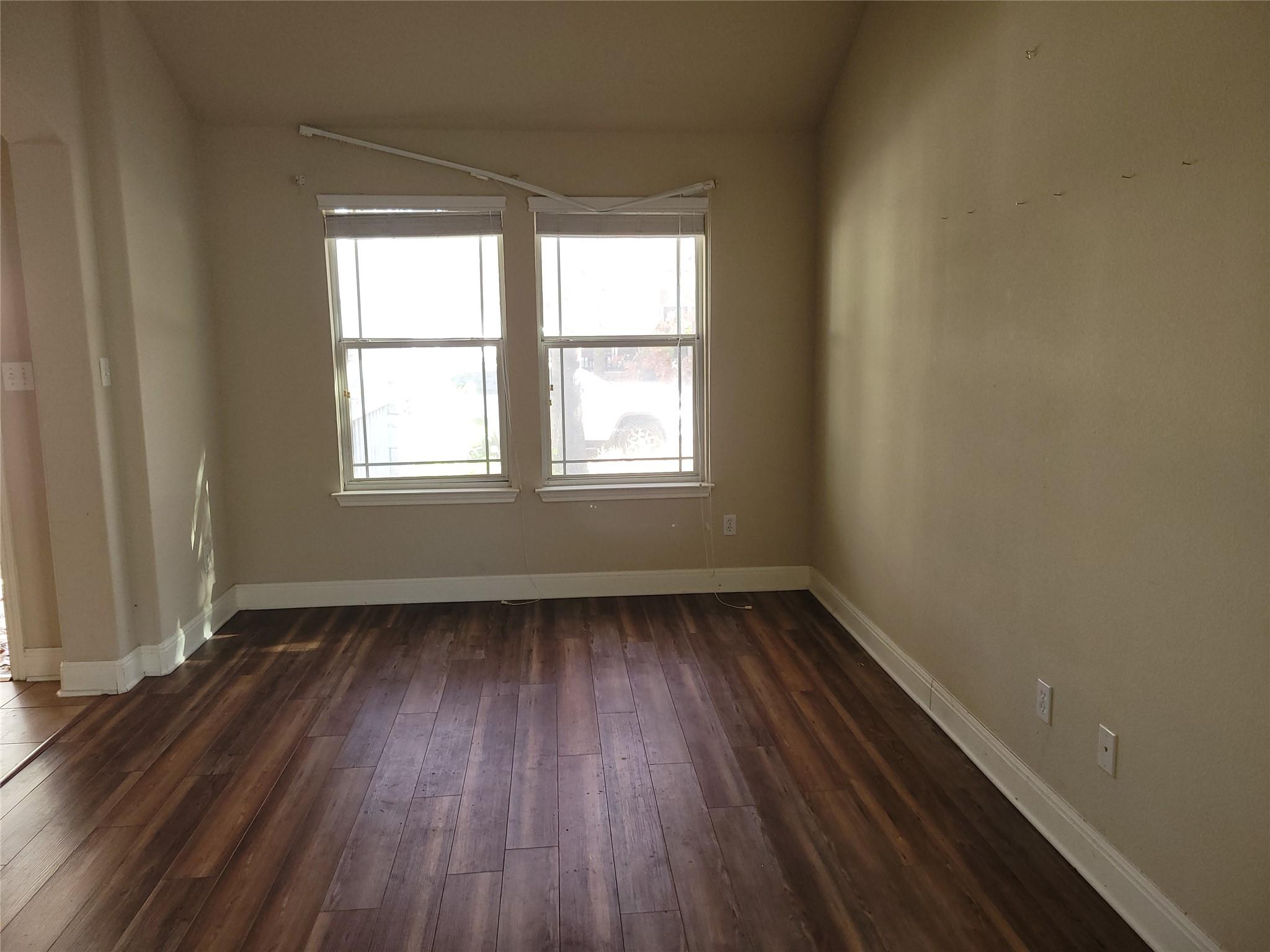 201 Caraway Dr, Kyle, TX 78640