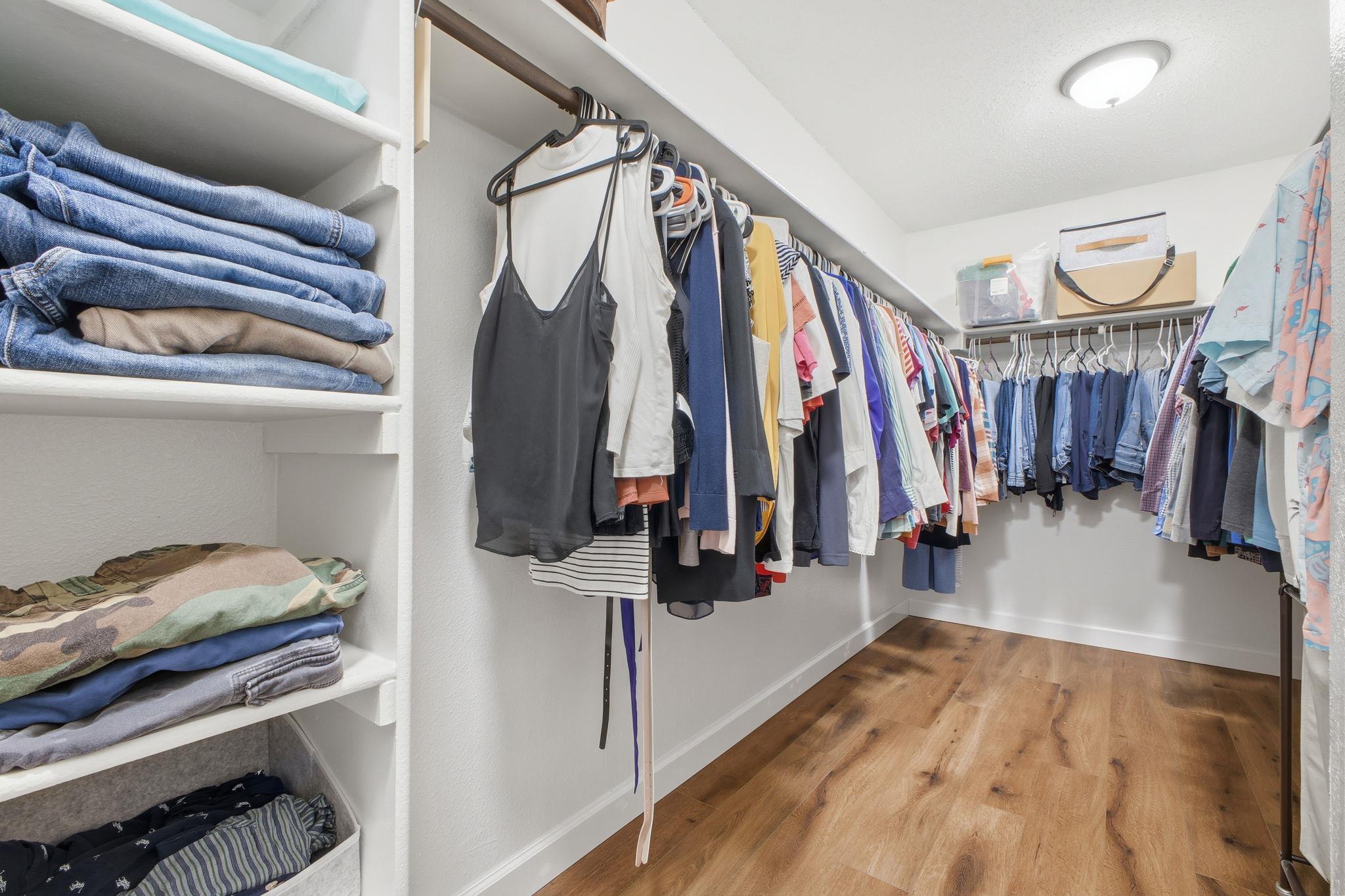 4020 Grassland Ln, Kyle, TX 78640