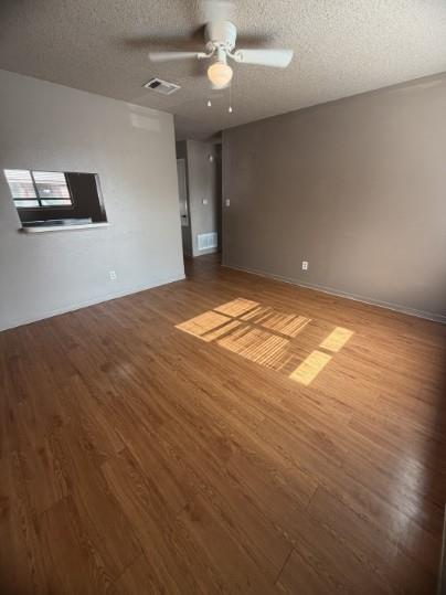 139 Elm Dr # 302, Lockhart, TX 78644