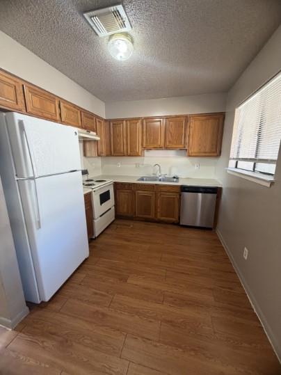 139 Elm Dr # 302, Lockhart, TX 78644