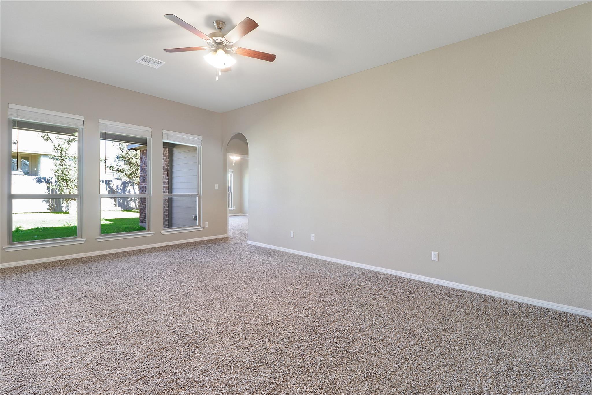 205 Scenic Hills Cir, Georgetown, TX 78628