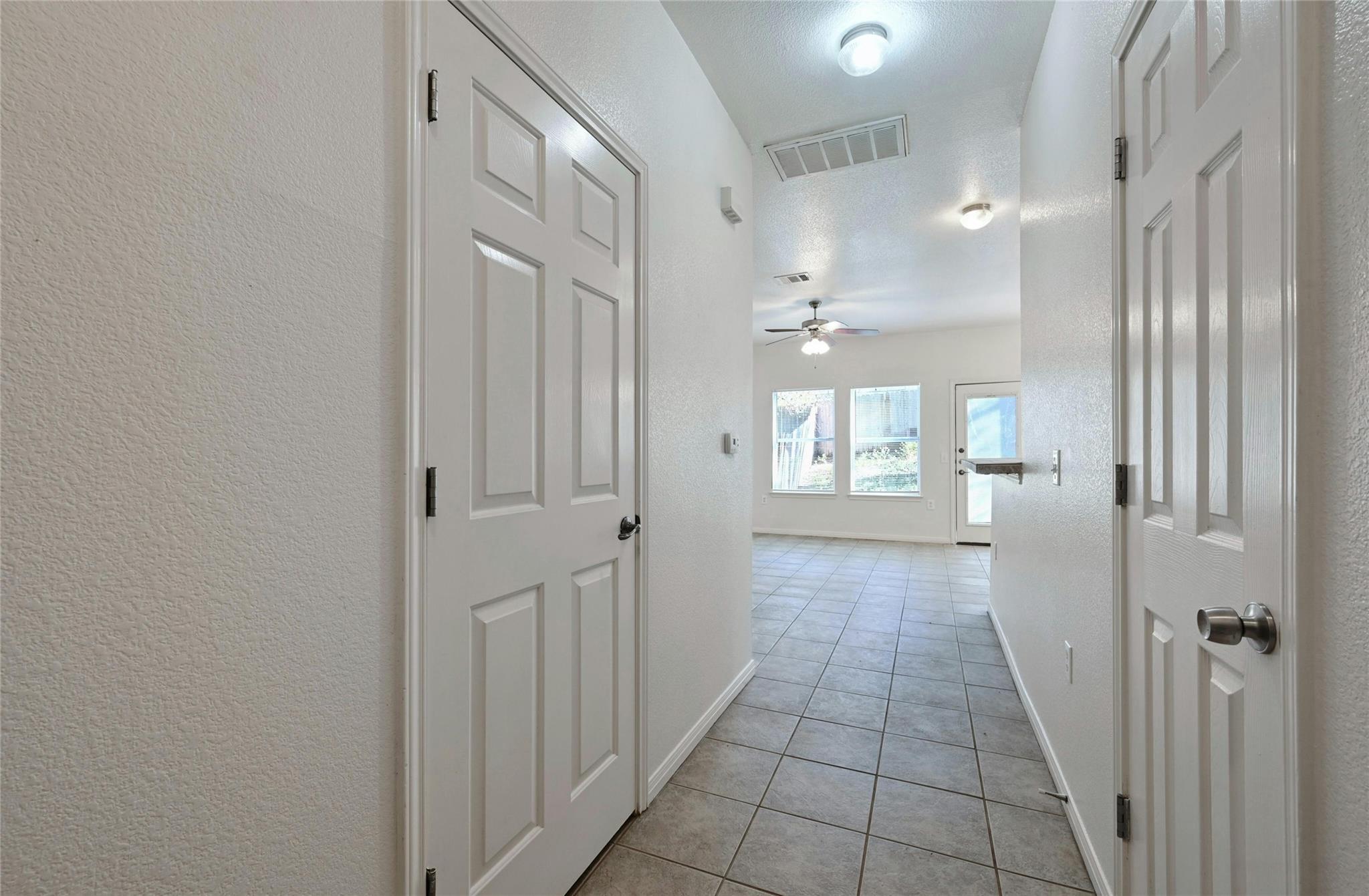 1217 Delano St # B, Austin, TX 78721