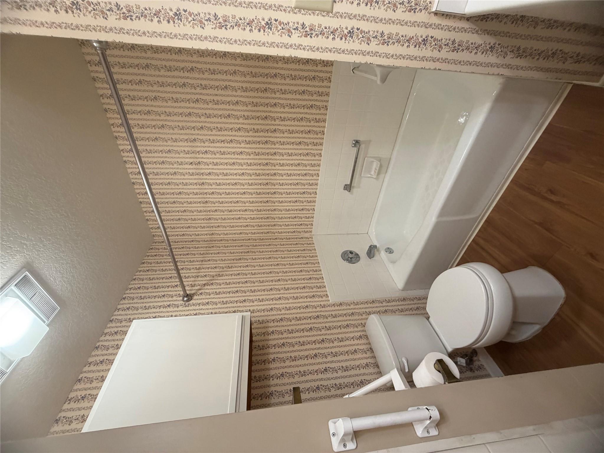 728 W San Antonio St # 730 A, Lockhart, TX 78644