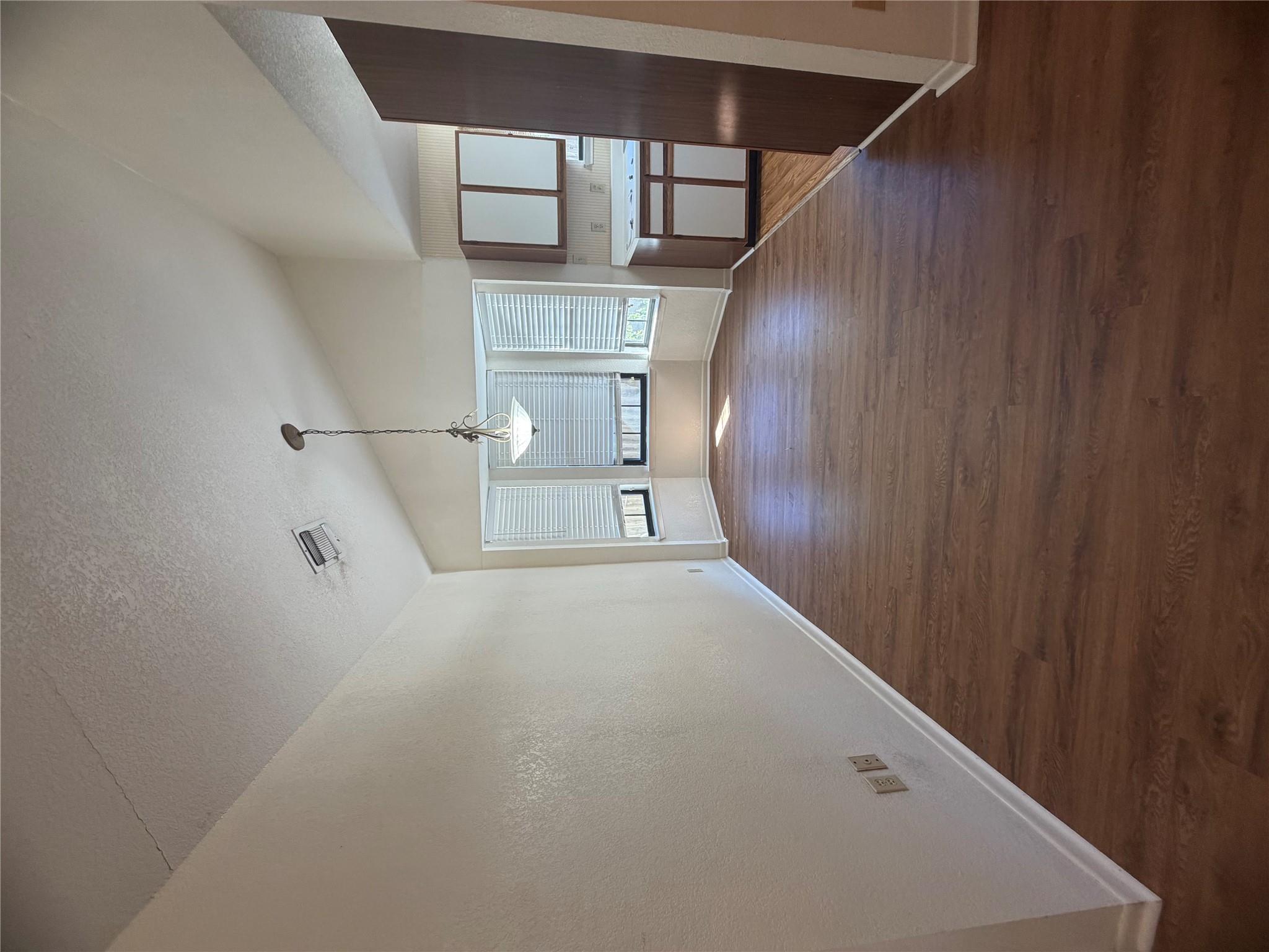 728 W San Antonio St # 730 A, Lockhart, TX 78644