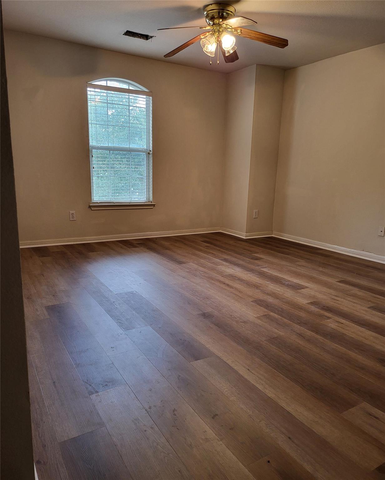 2601 Briana Shay Dr, Austin, TX 78727