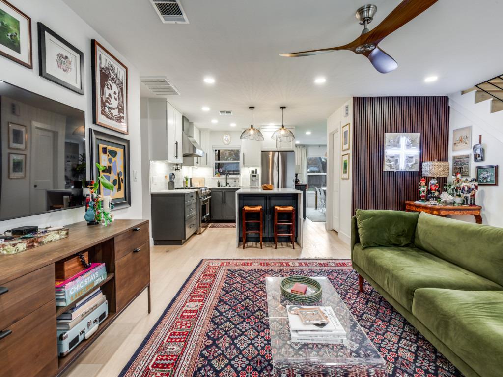 2209 Fair Oaks Dr, Austin, TX 78745