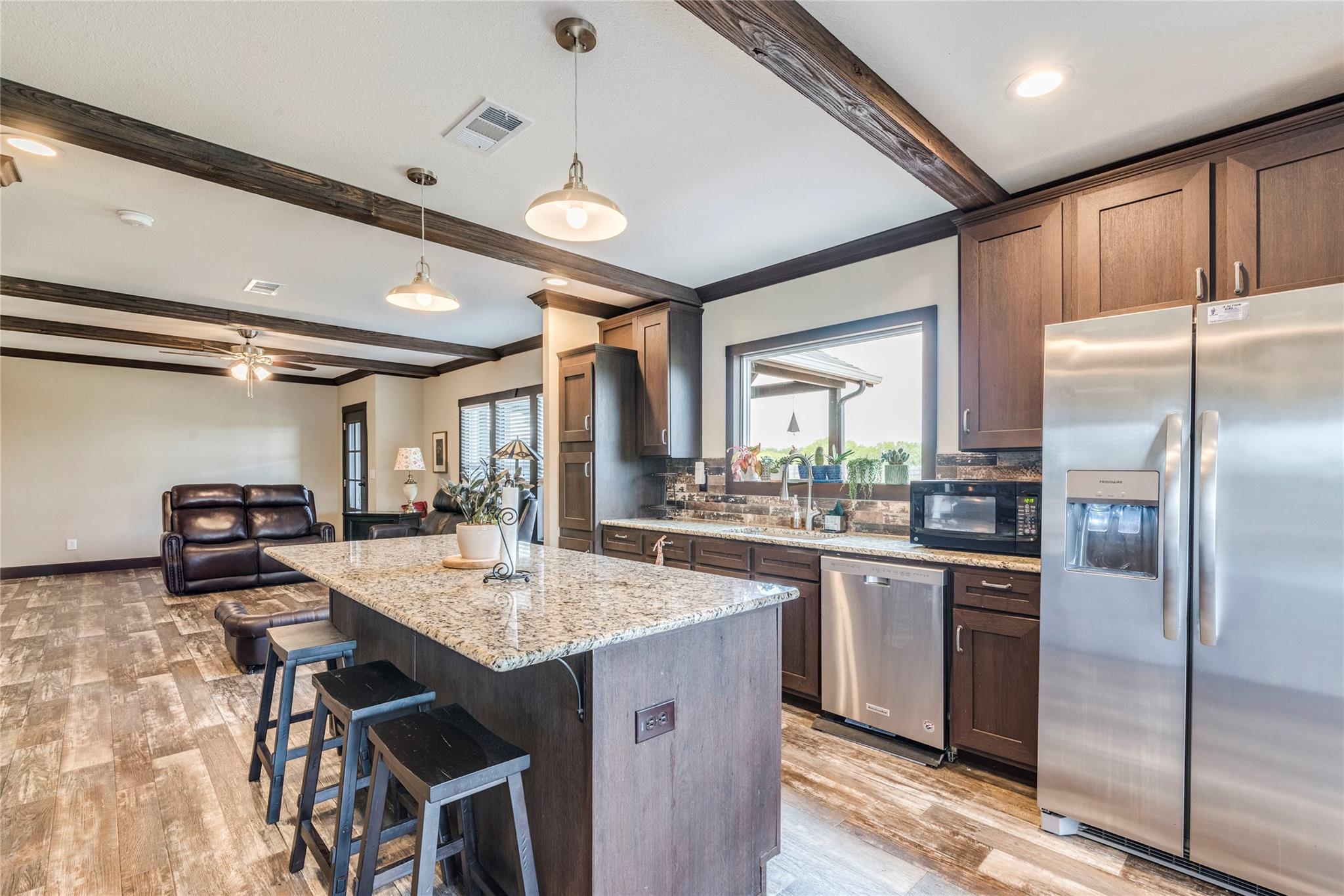 7000 Fm 713, Dale, TX 78616