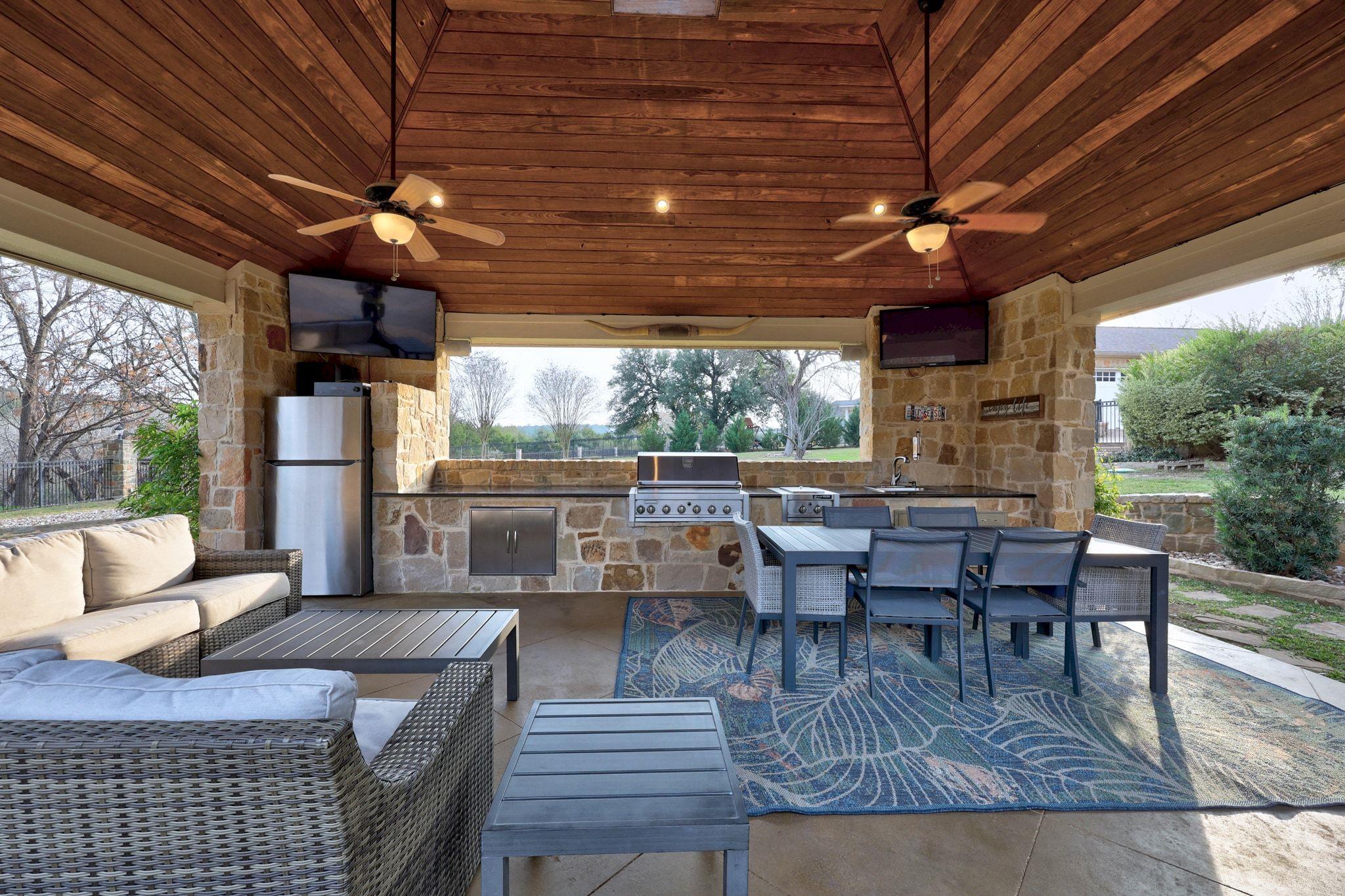 232 Whispering Spring Ln, Georgetown, TX 78633