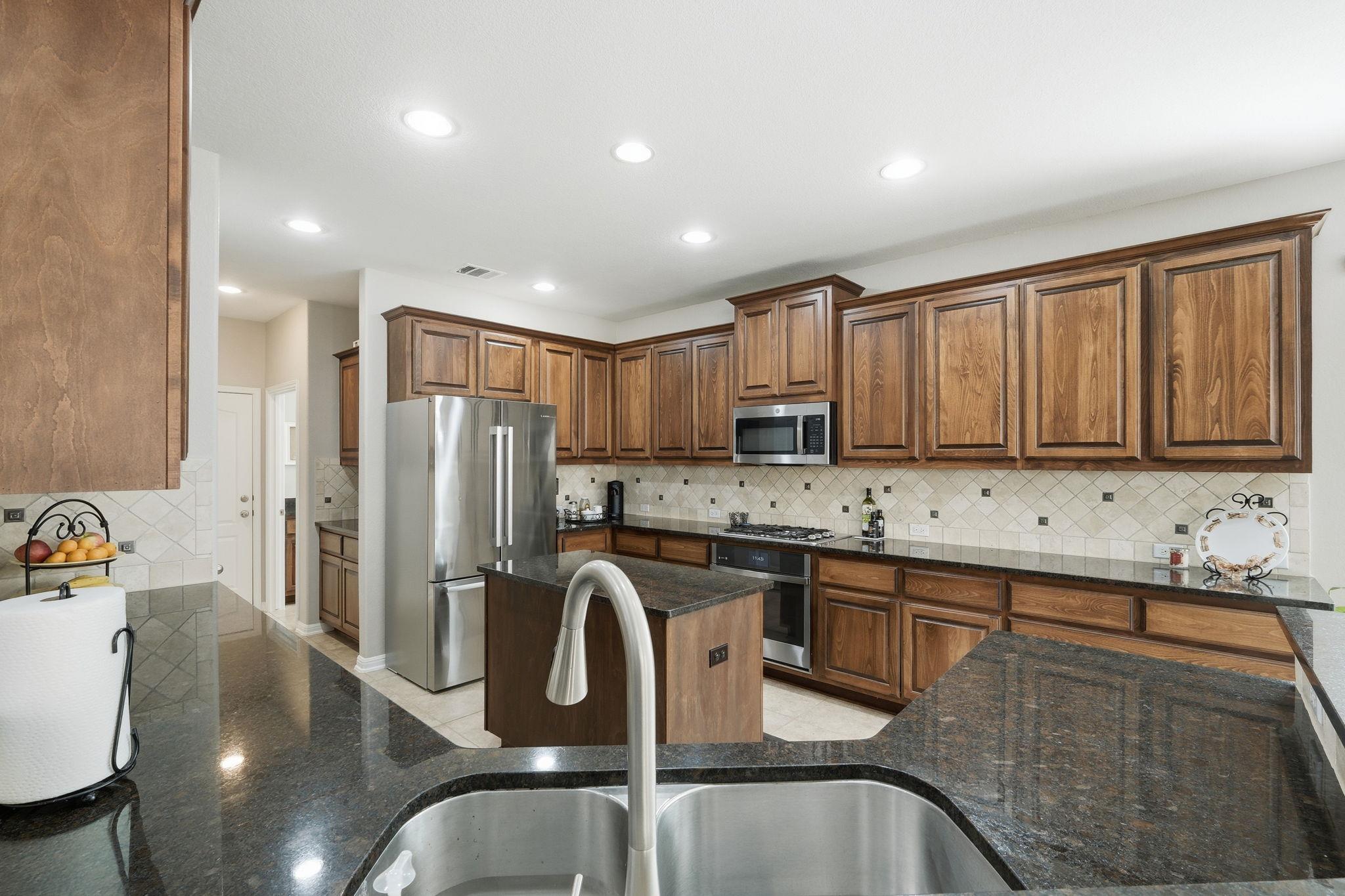 2661 Outlook Ridge Loop, Leander, TX 78641