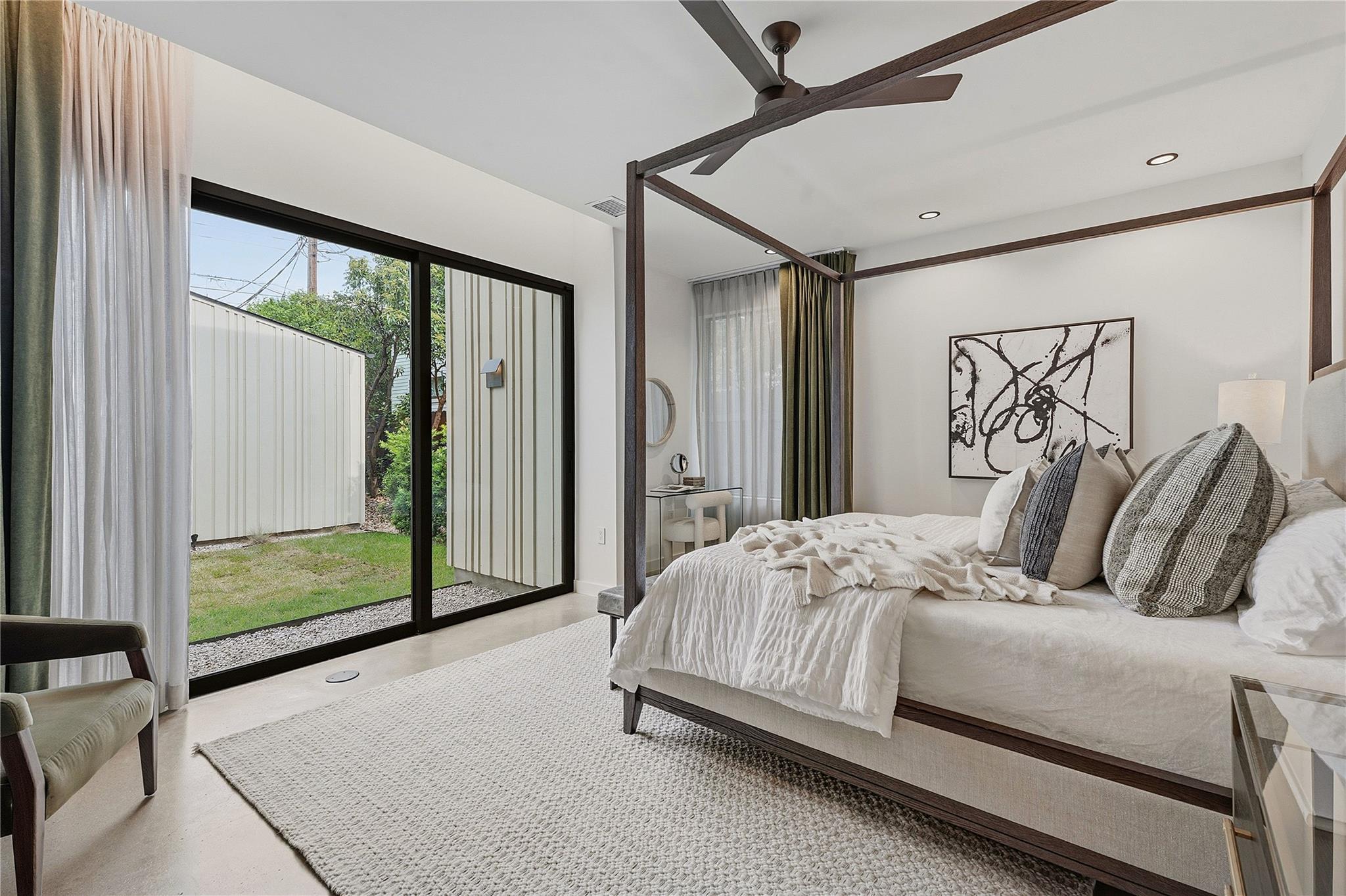 5001 Lynnwood St, Austin, TX 78756