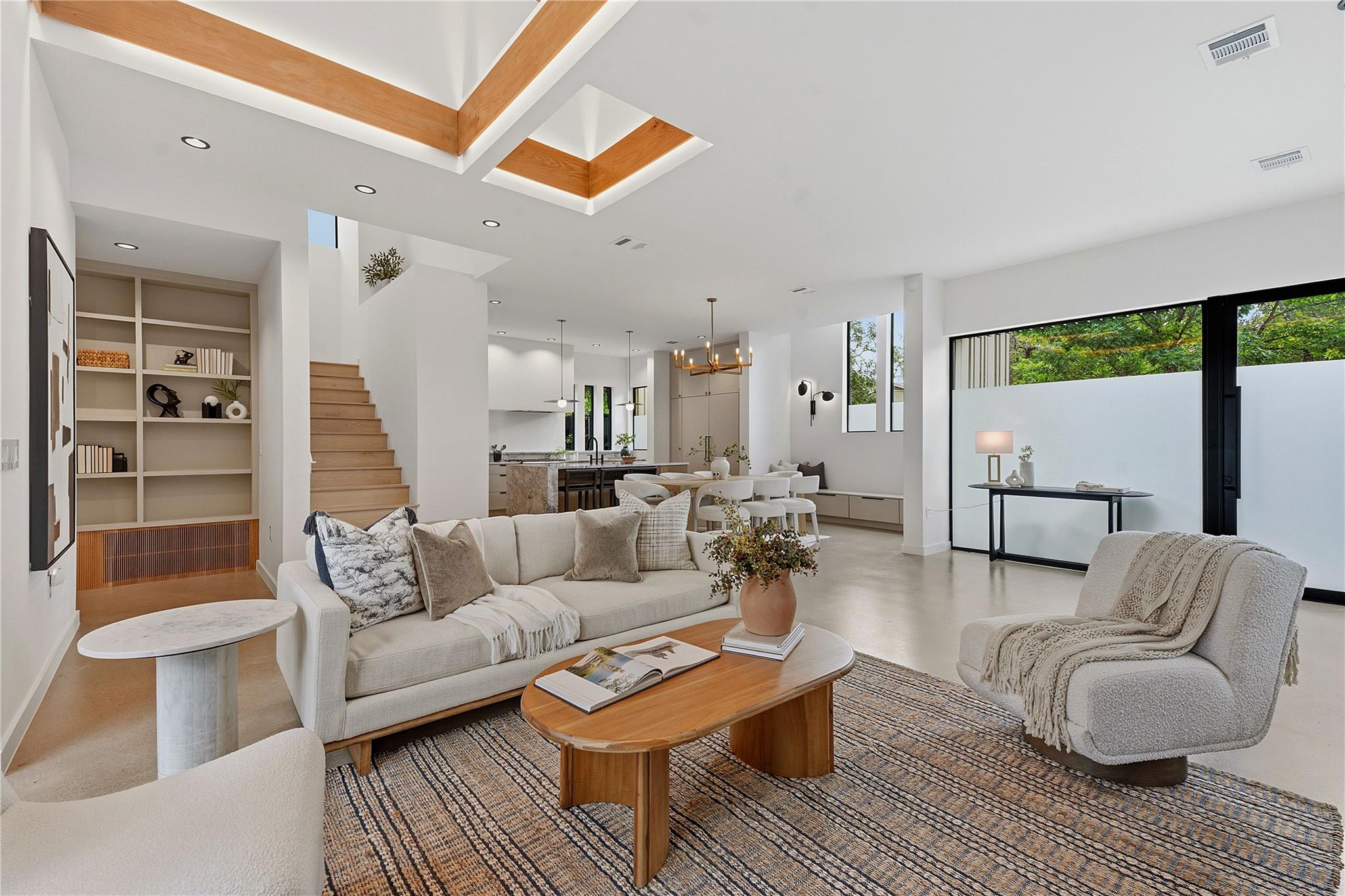 5001 Lynnwood St, Austin, TX 78756