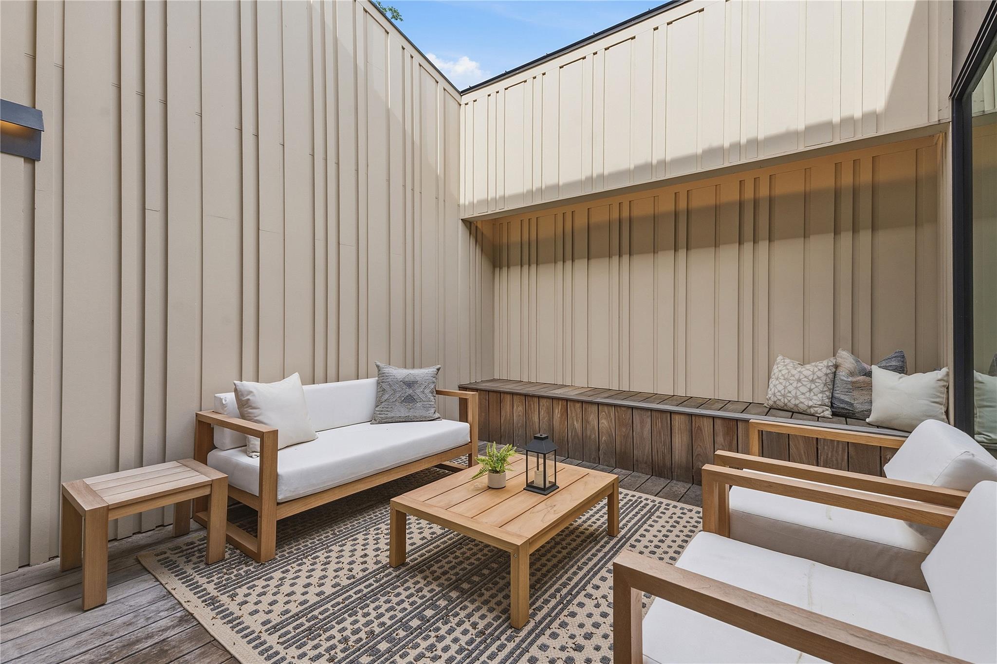 5001 Lynnwood St, Austin, TX 78756