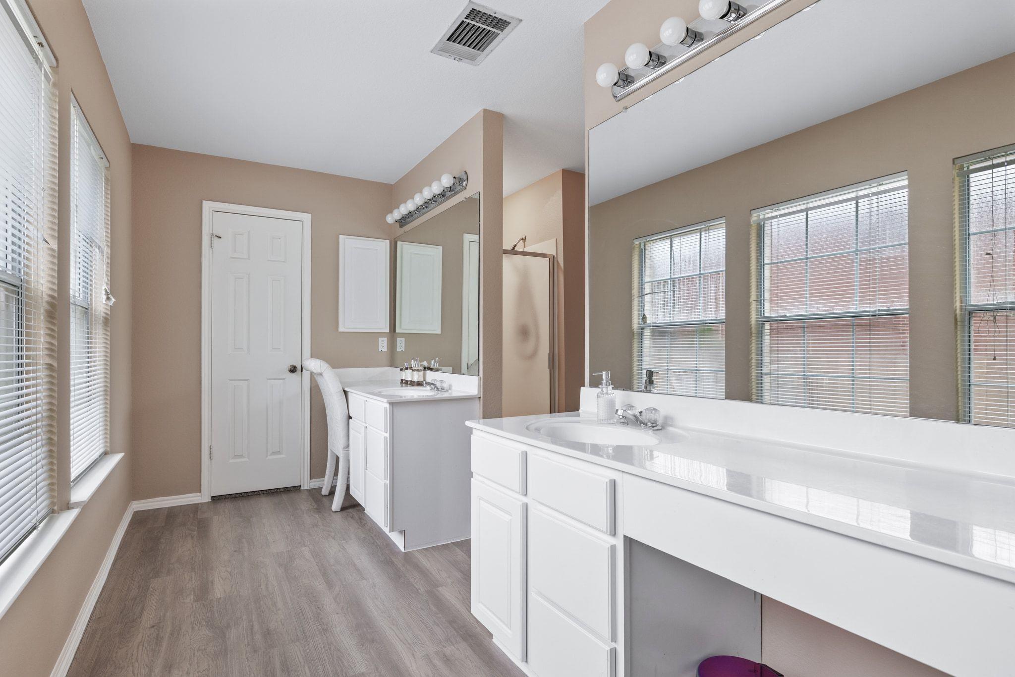 2210 Rachel Rdg, Cedar Park, TX 78613