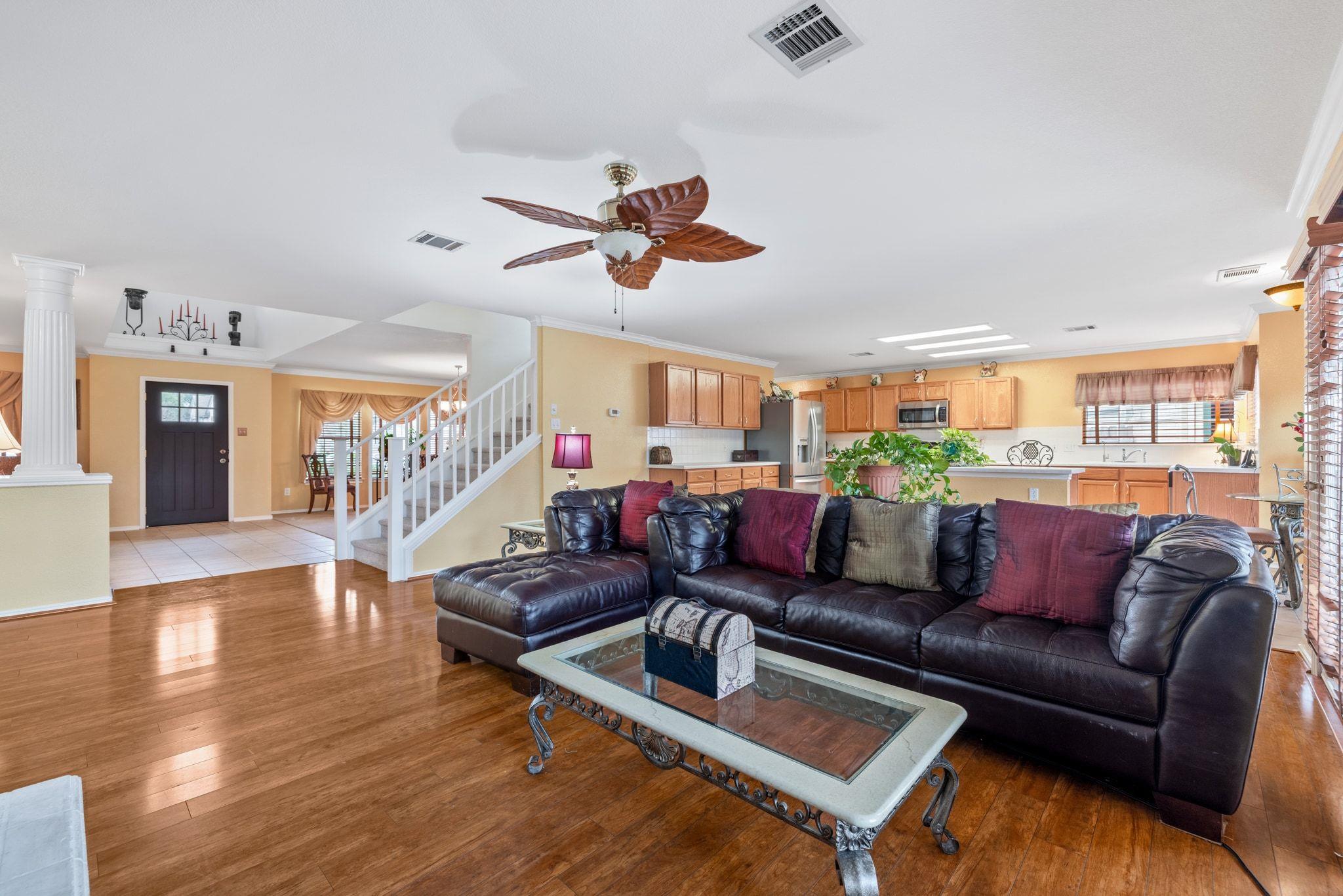 2210 Rachel Rdg, Cedar Park, TX 78613