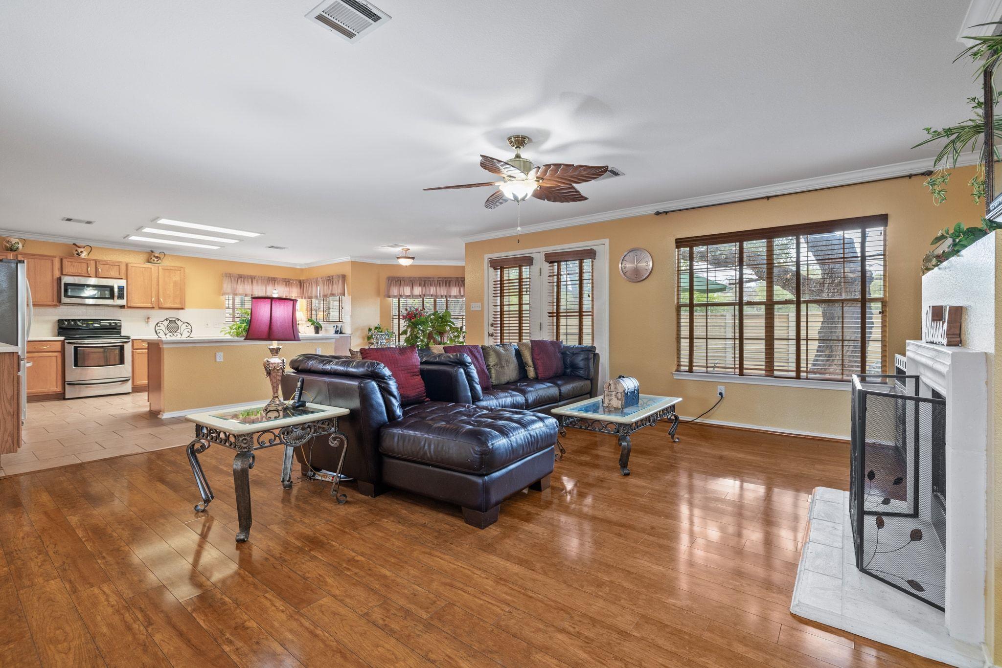 2210 Rachel Rdg, Cedar Park, TX 78613