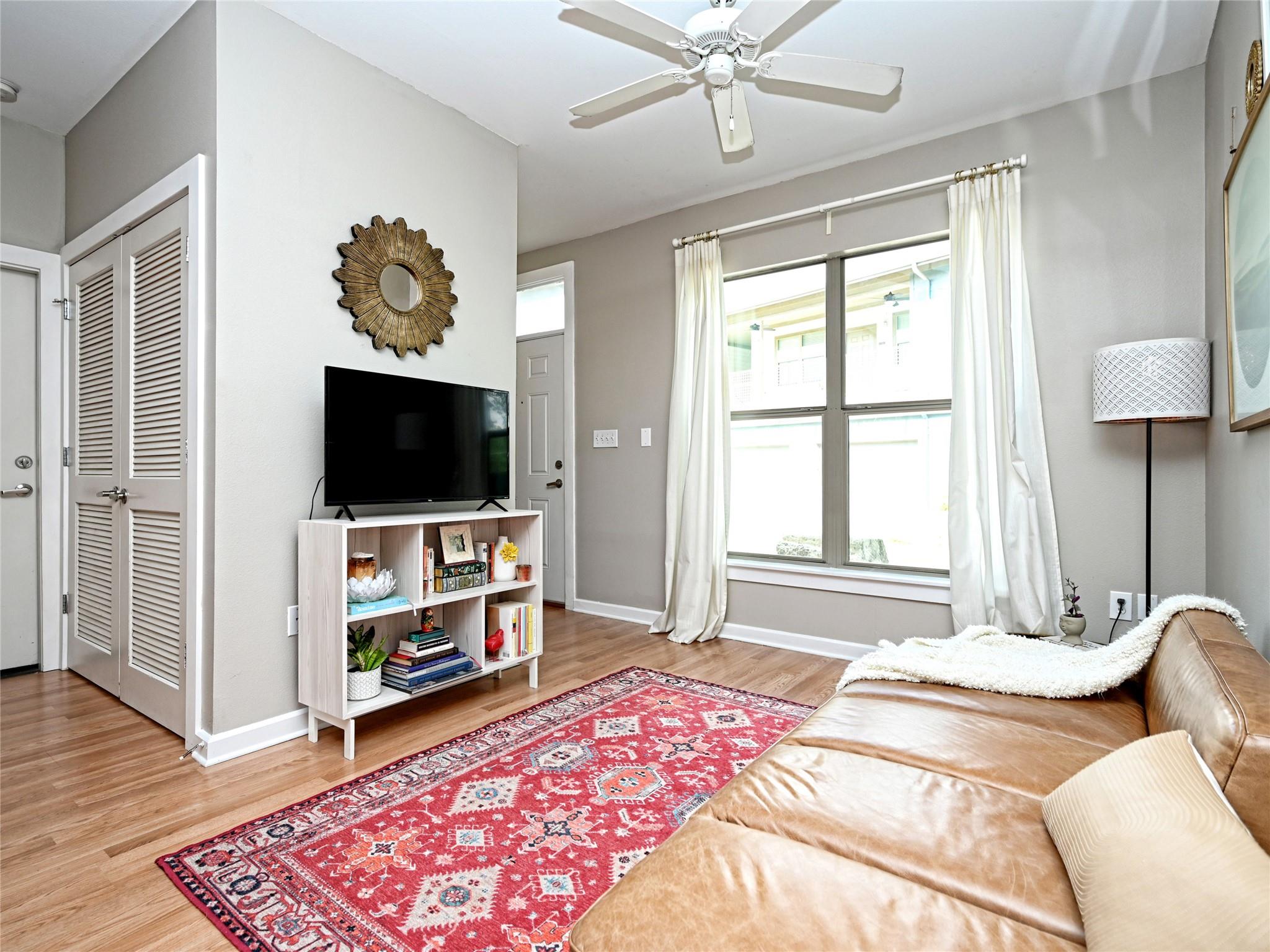 1201 Grove Blvd # 1604, Austin, TX 78741