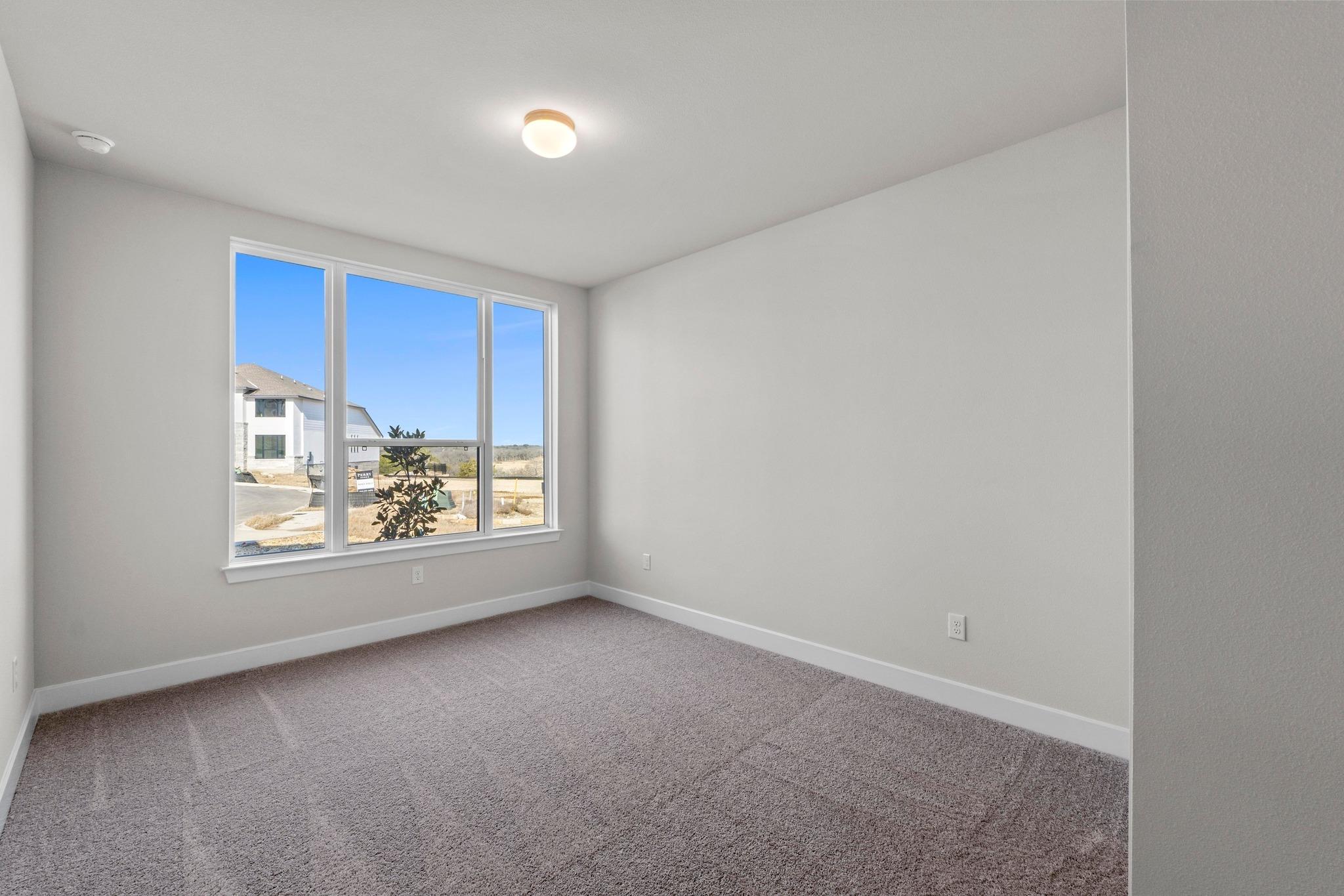 105 Rightfield Dr, Liberty Hill, TX 78642