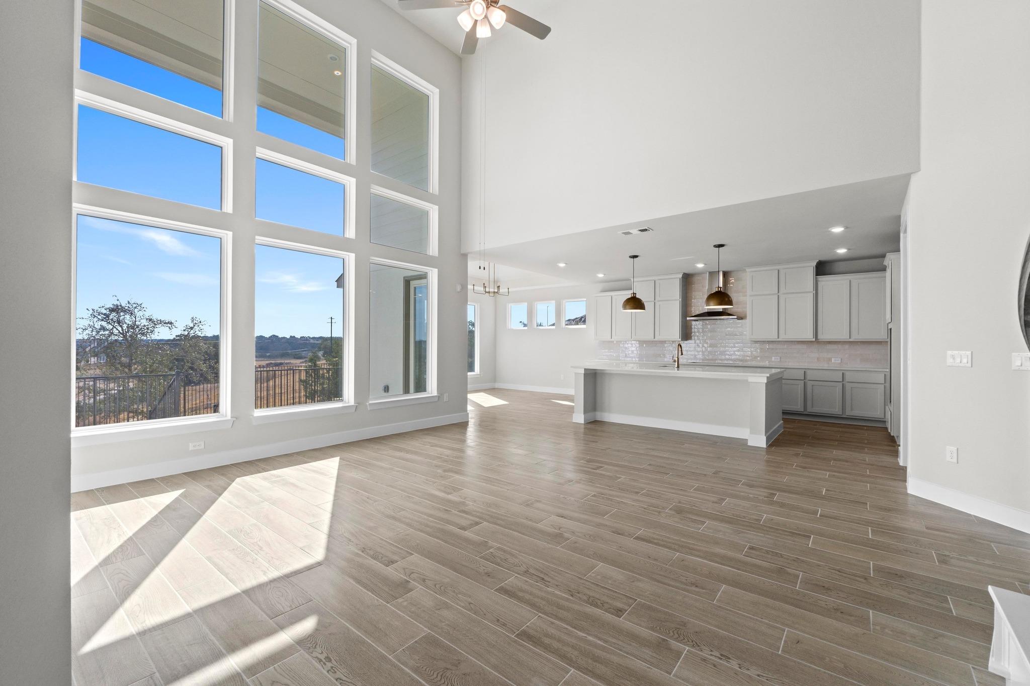 105 Rightfield Dr, Liberty Hill, TX 78642