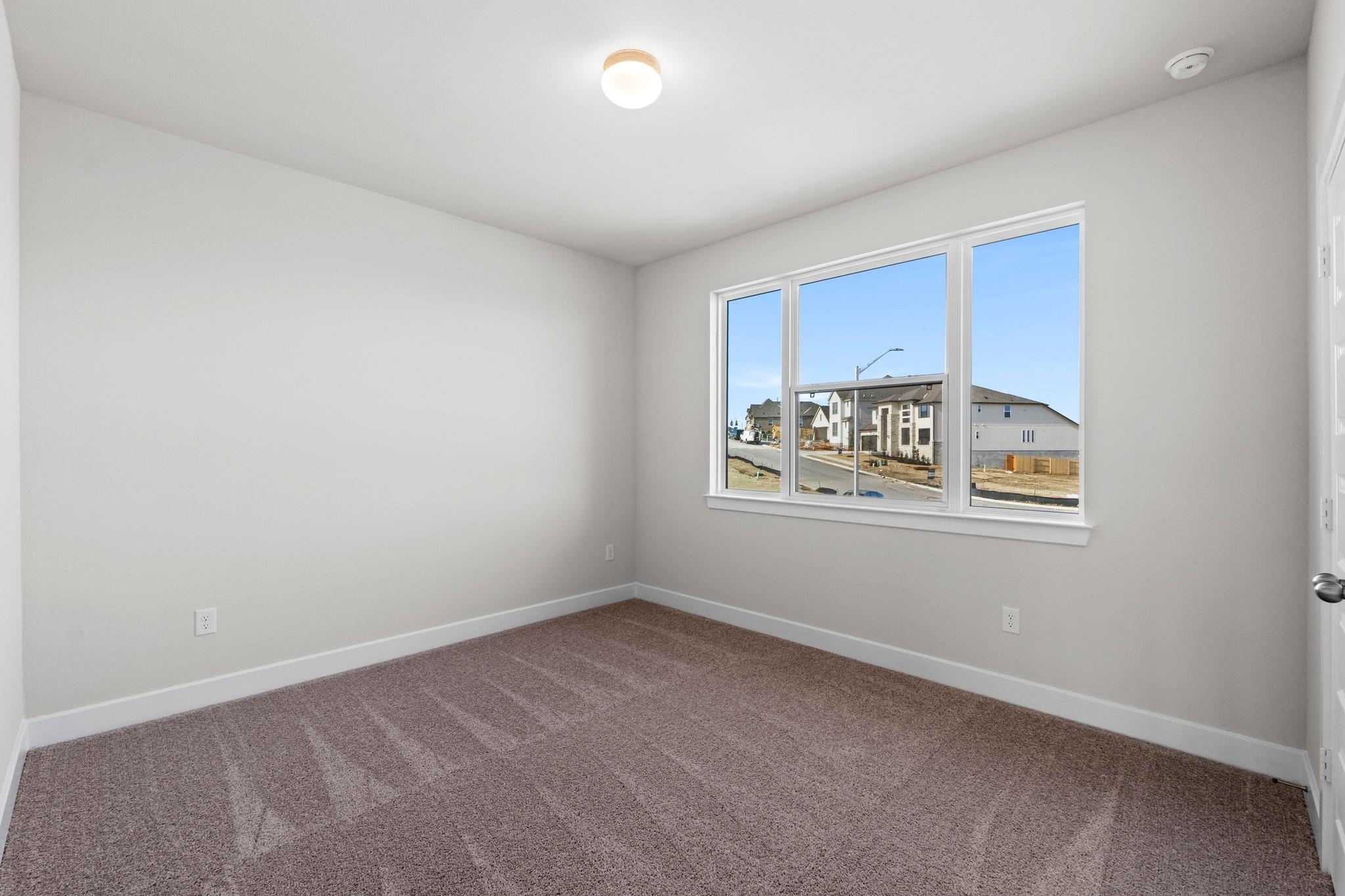 105 Rightfield Dr, Liberty Hill, TX 78642