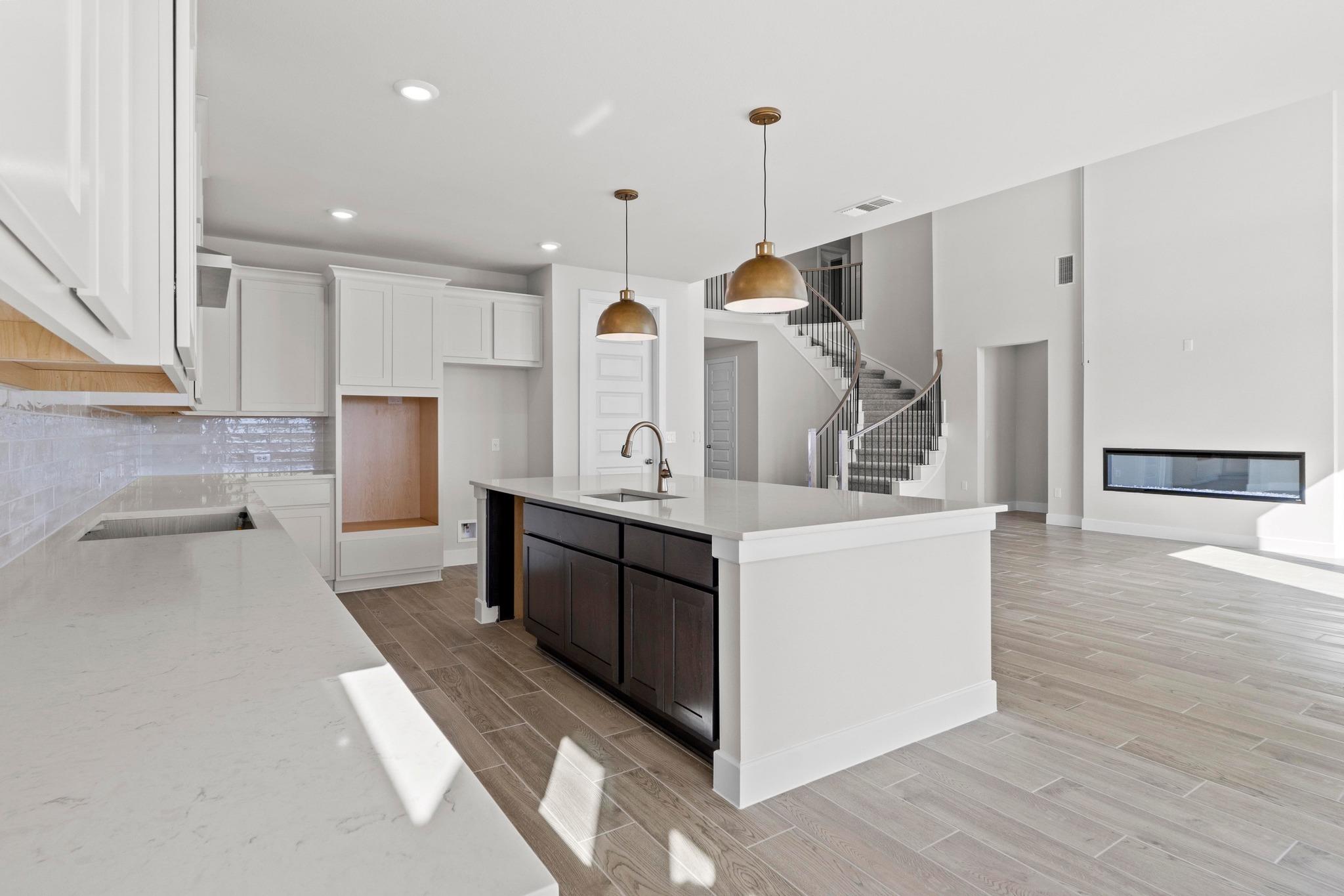 105 Rightfield Dr, Liberty Hill, TX 78642