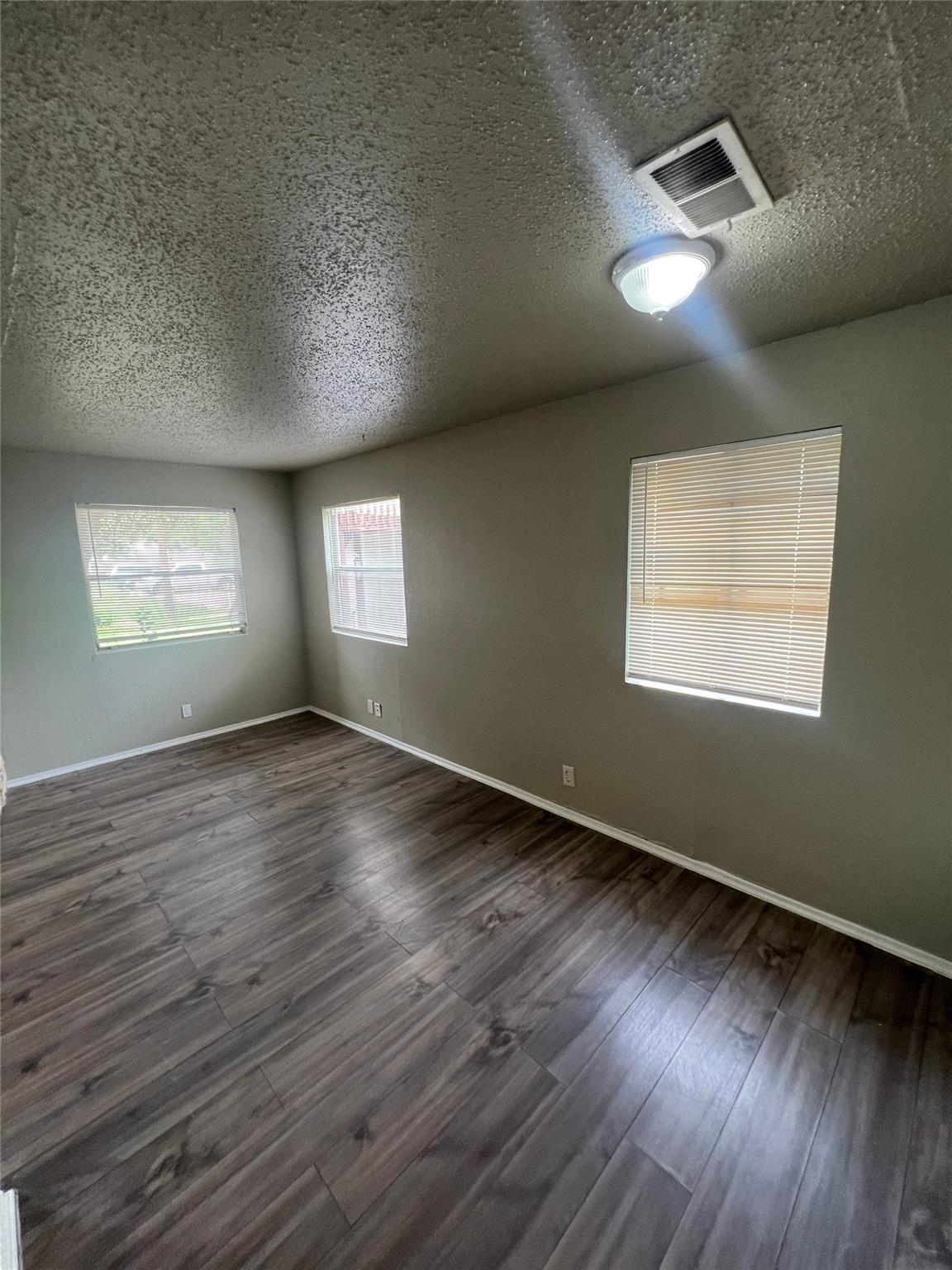 901 Taulbee Ln # C, Austin, TX 78757