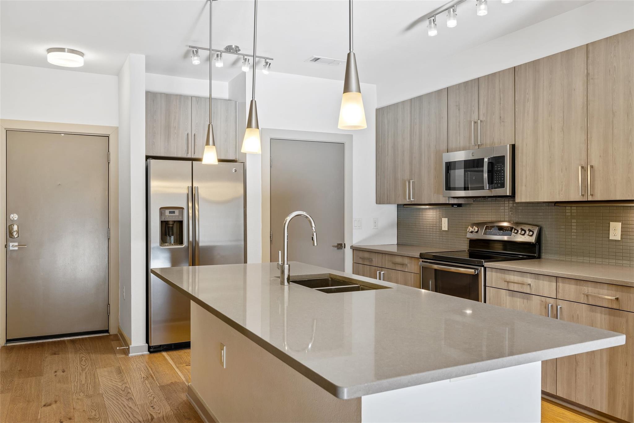 3600 S Lamar Blvd # 206, Austin, TX 78704