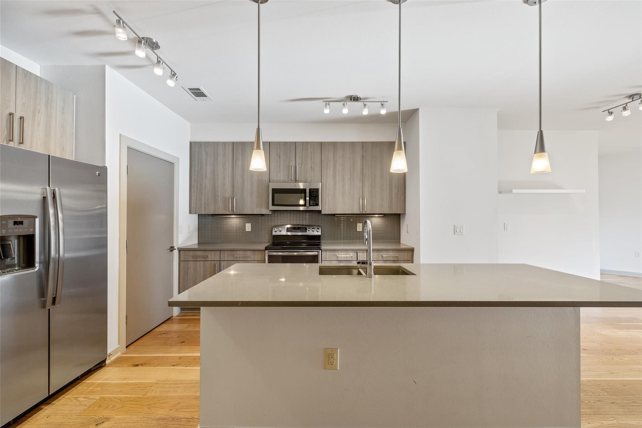 3600 S Lamar Blvd # 206, Austin, TX 78704