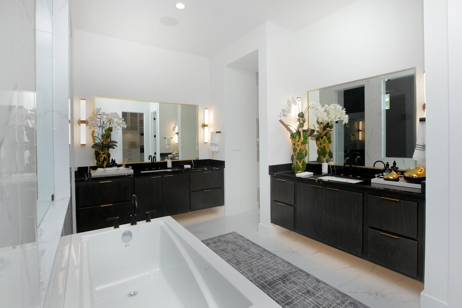 122 Crosswater Ln, Dripping Springs, TX 78620