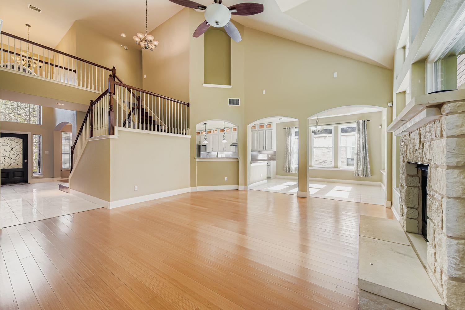 1028 Horseback Holw, Austin, TX 78732