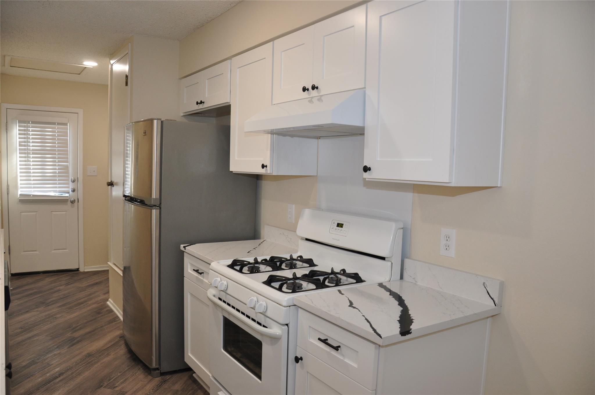 804 Osage Dr # A, Leander, TX 78641