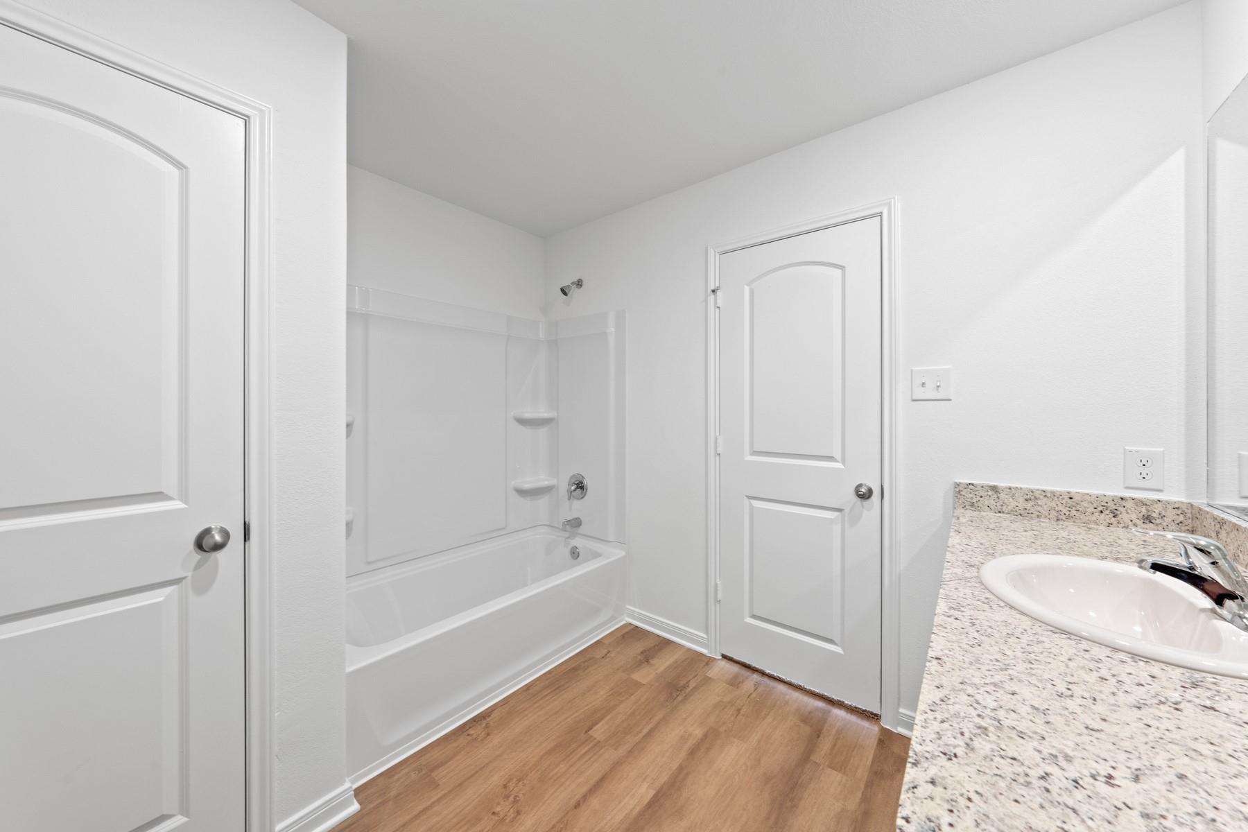 213 Fairlawn Way, Maxwell, TX 78656