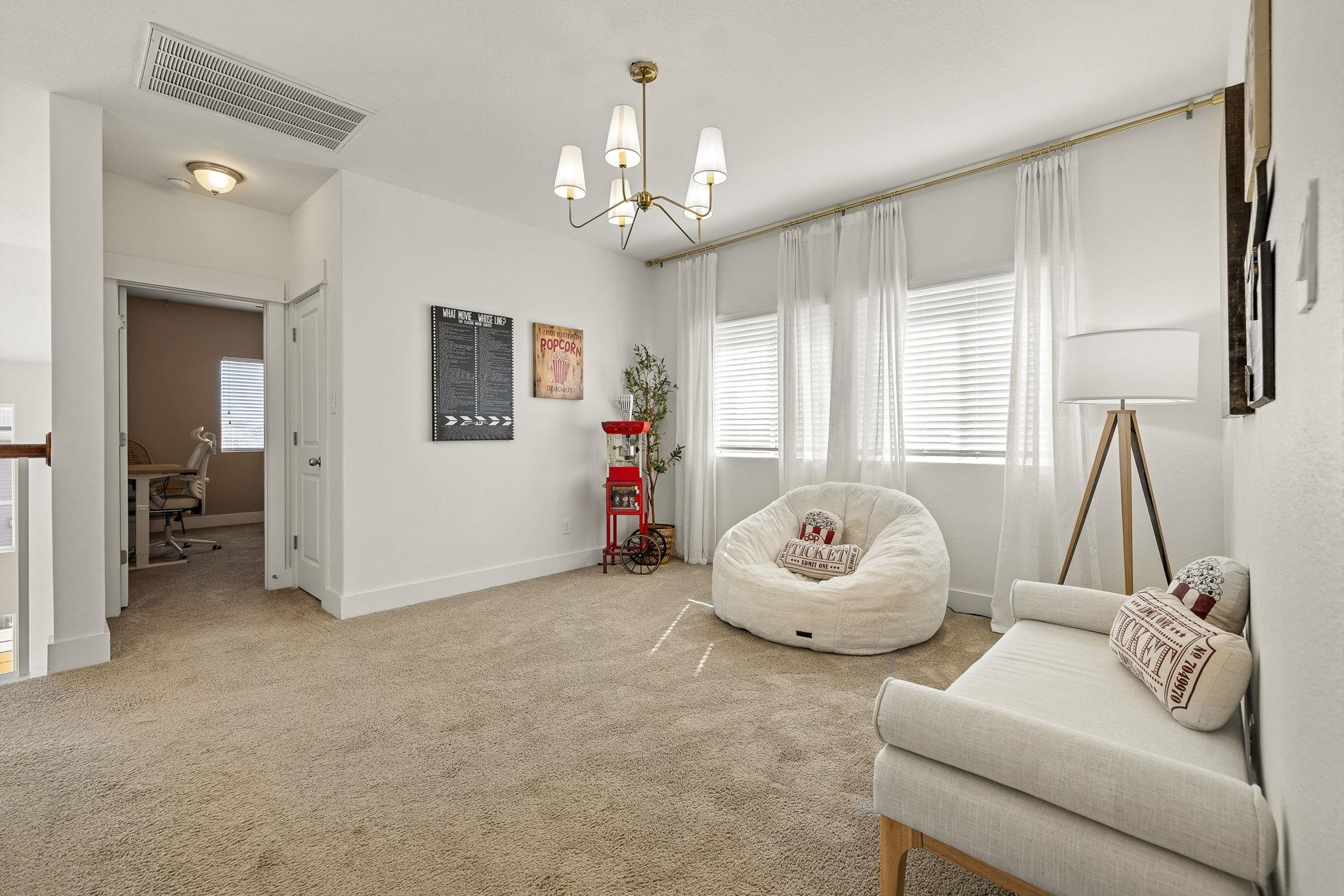 12009 Natures Bnd, Austin, TX 78753