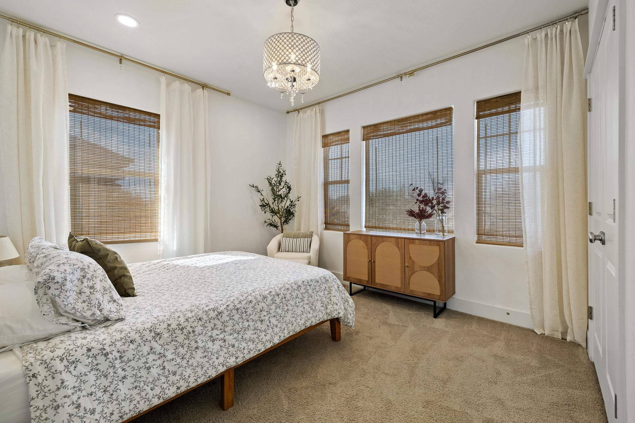 12009 Natures Bnd, Austin, TX 78753