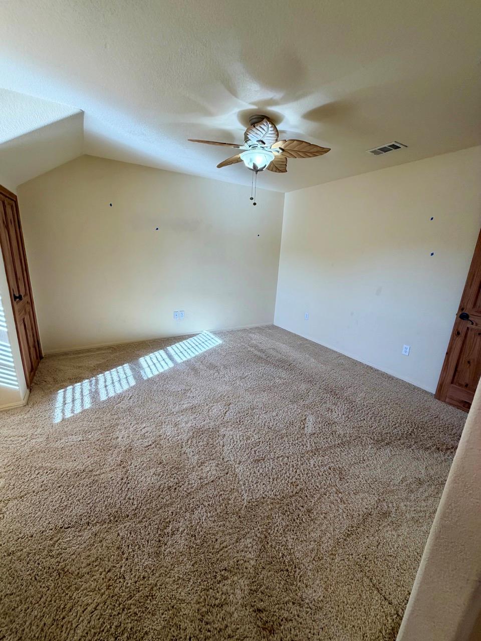 8256 S Us Highway 183, Briggs, TX 78608