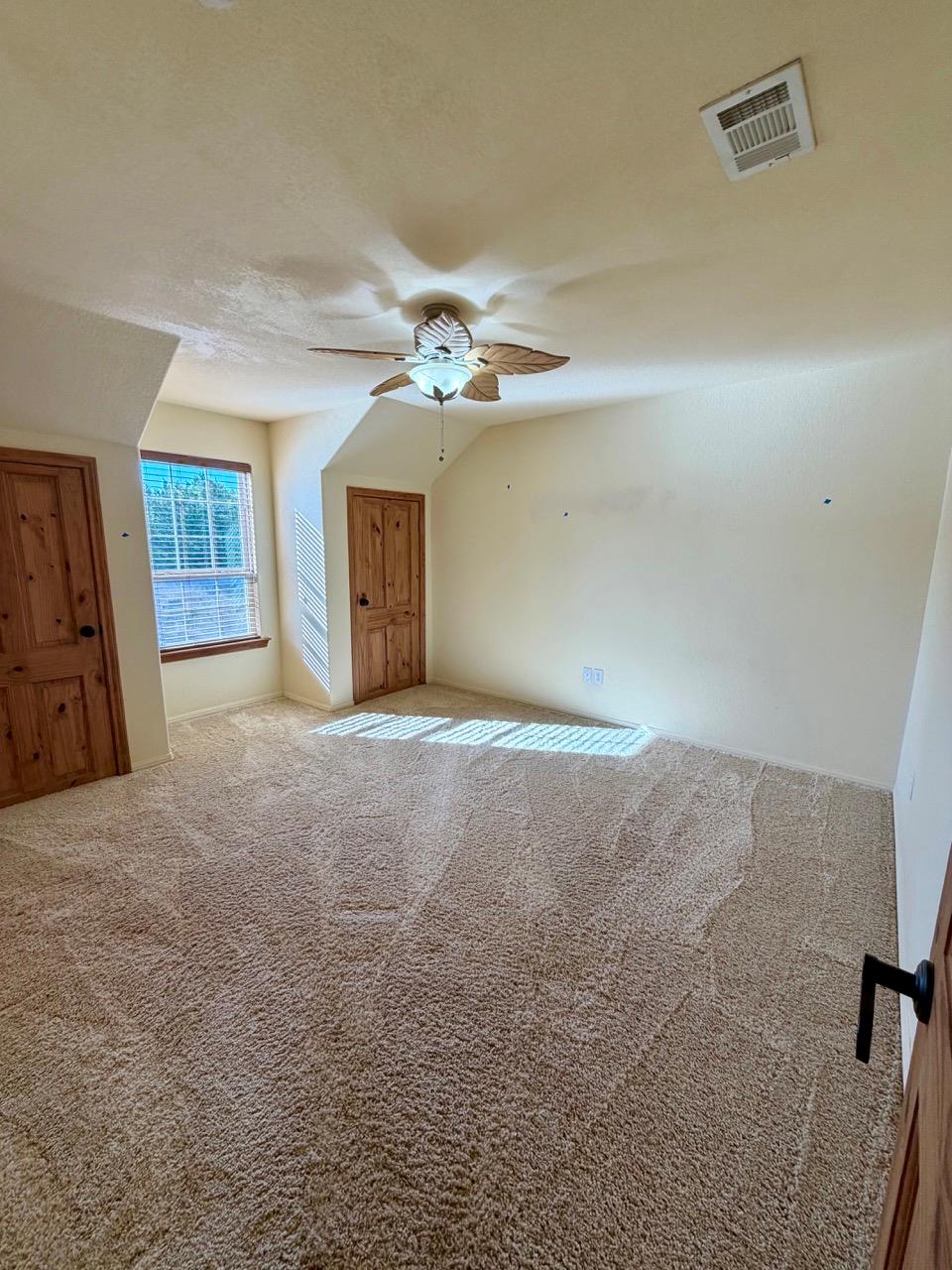 8256 S Us Highway 183, Briggs, TX 78608