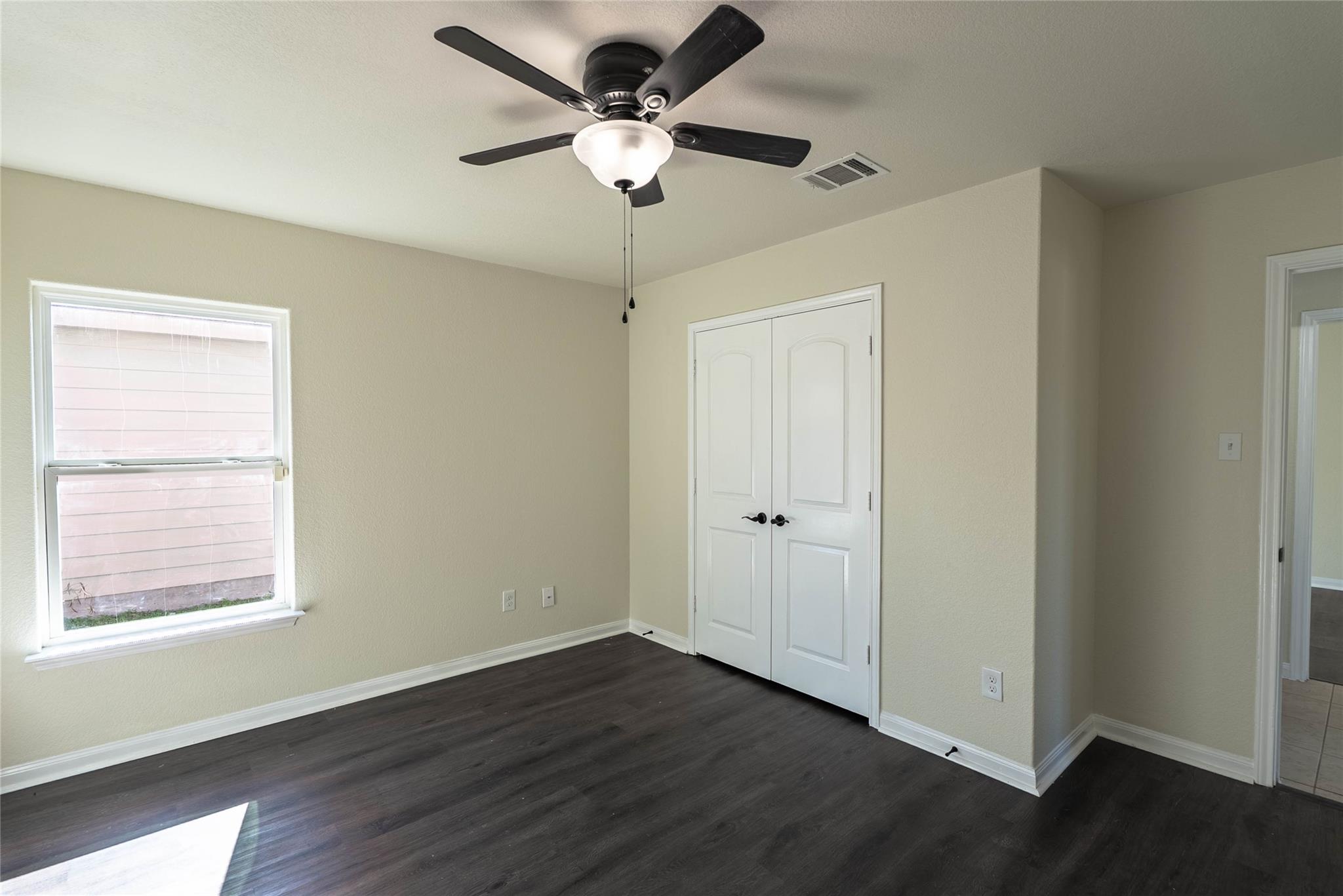 1601 Treeta Trl, Kyle, TX 78640