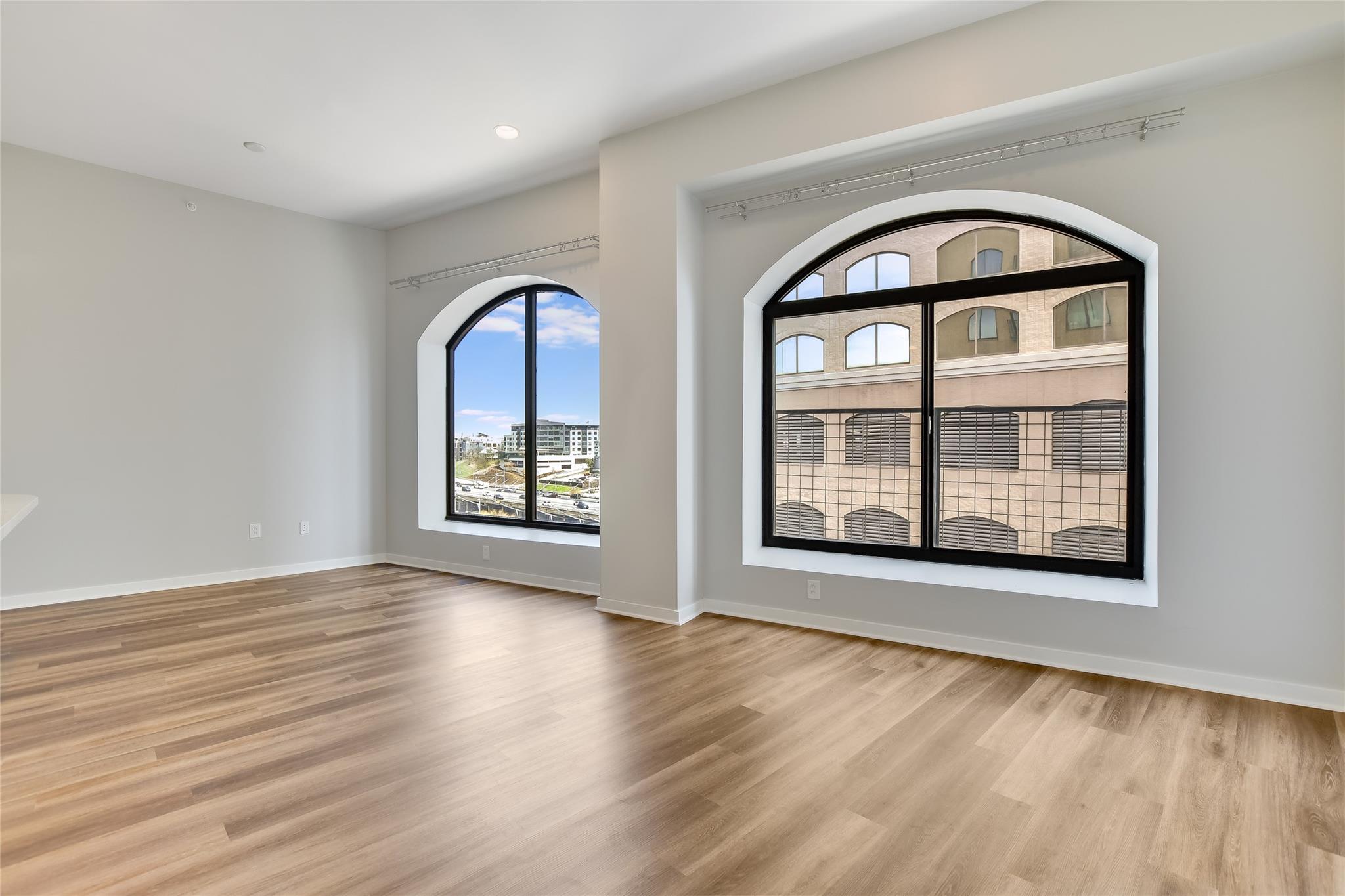 507 Sabine St # 709, Austin, TX 78701