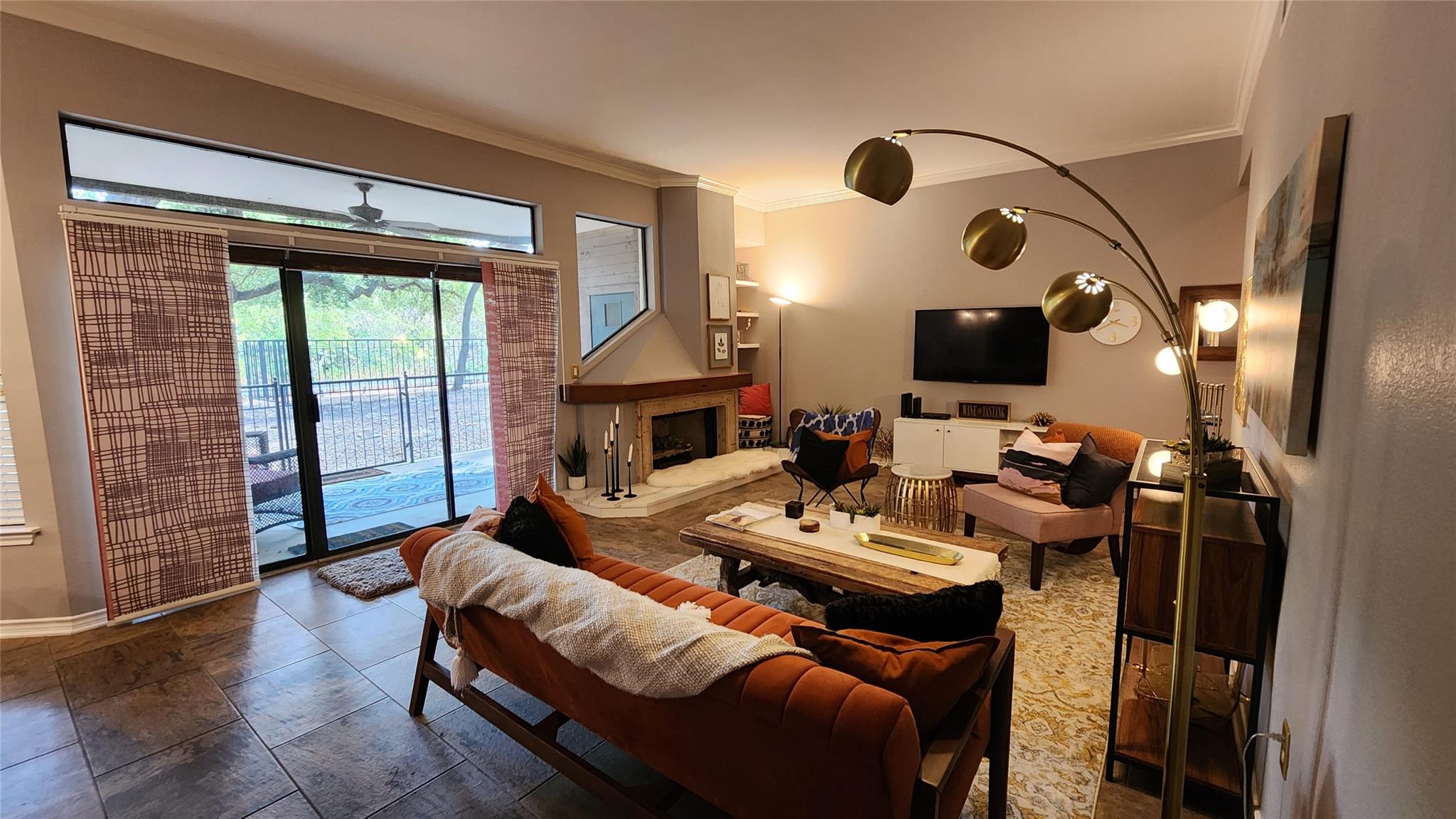 300 San Gabriel Village Blvd # 411, Georgetown, TX 78626