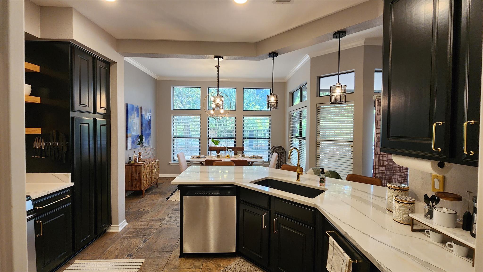 300 San Gabriel Village Blvd # 411, Georgetown, TX 78626