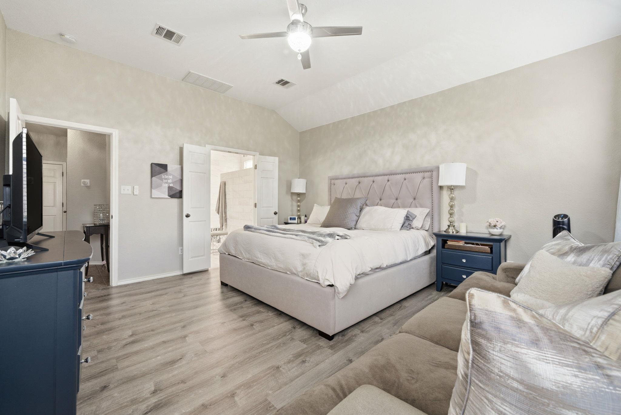 31 Cypress Knee Ln, Austin, TX 78734