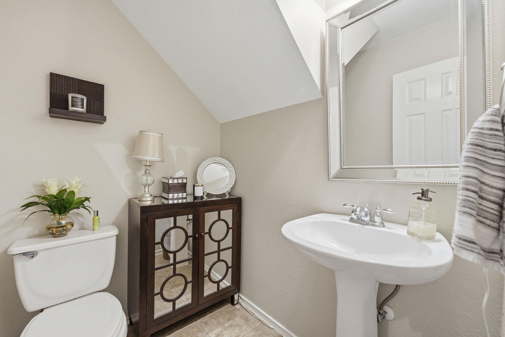 31 Cypress Knee Ln, Austin, TX 78734