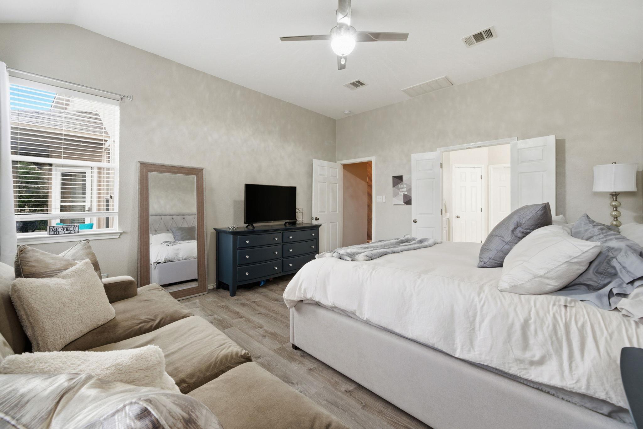 31 Cypress Knee Ln, Austin, TX 78734