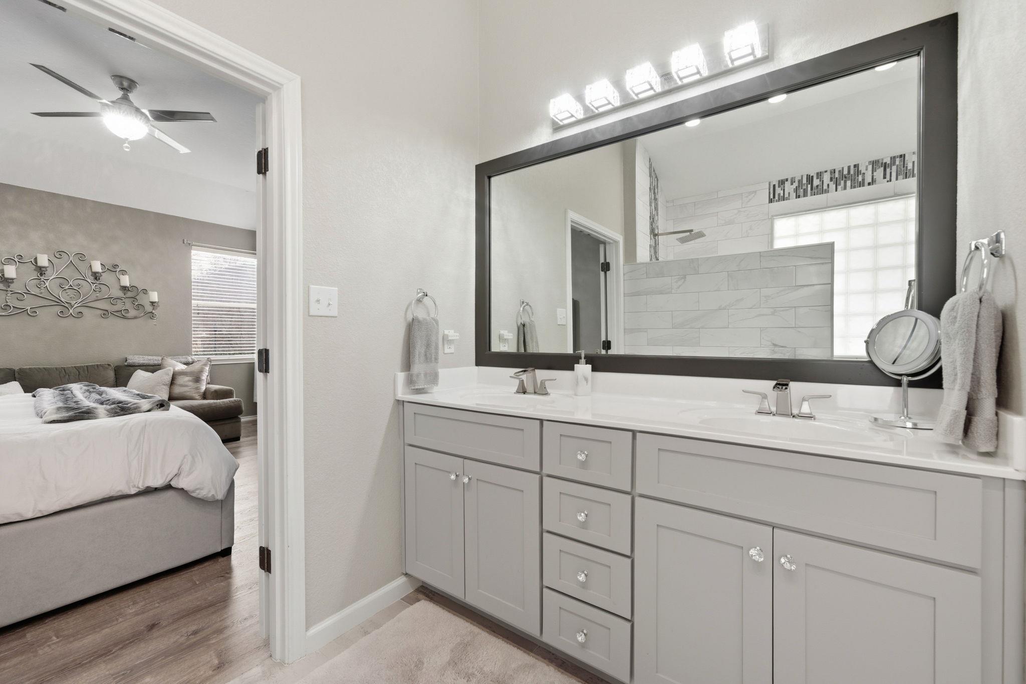 31 Cypress Knee Ln, Austin, TX 78734