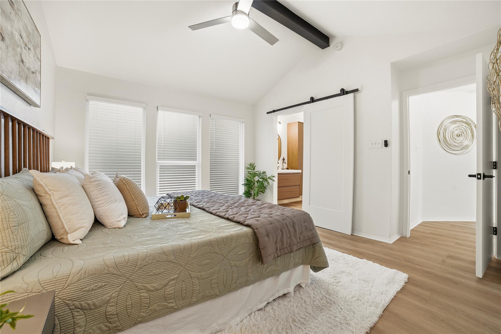 8320 Greenslope Dr # B, Austin, TX 78759