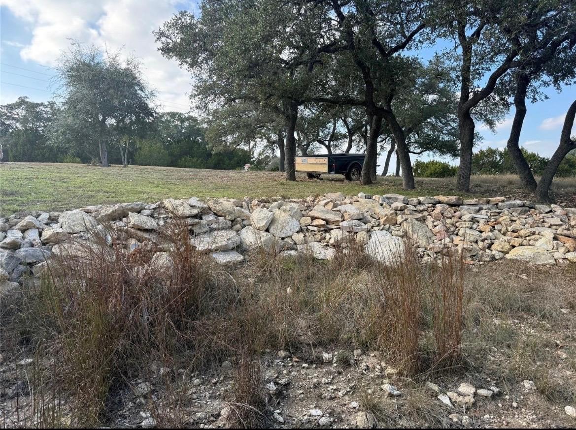 820 Sundown Trl, Fischer, TX 78623